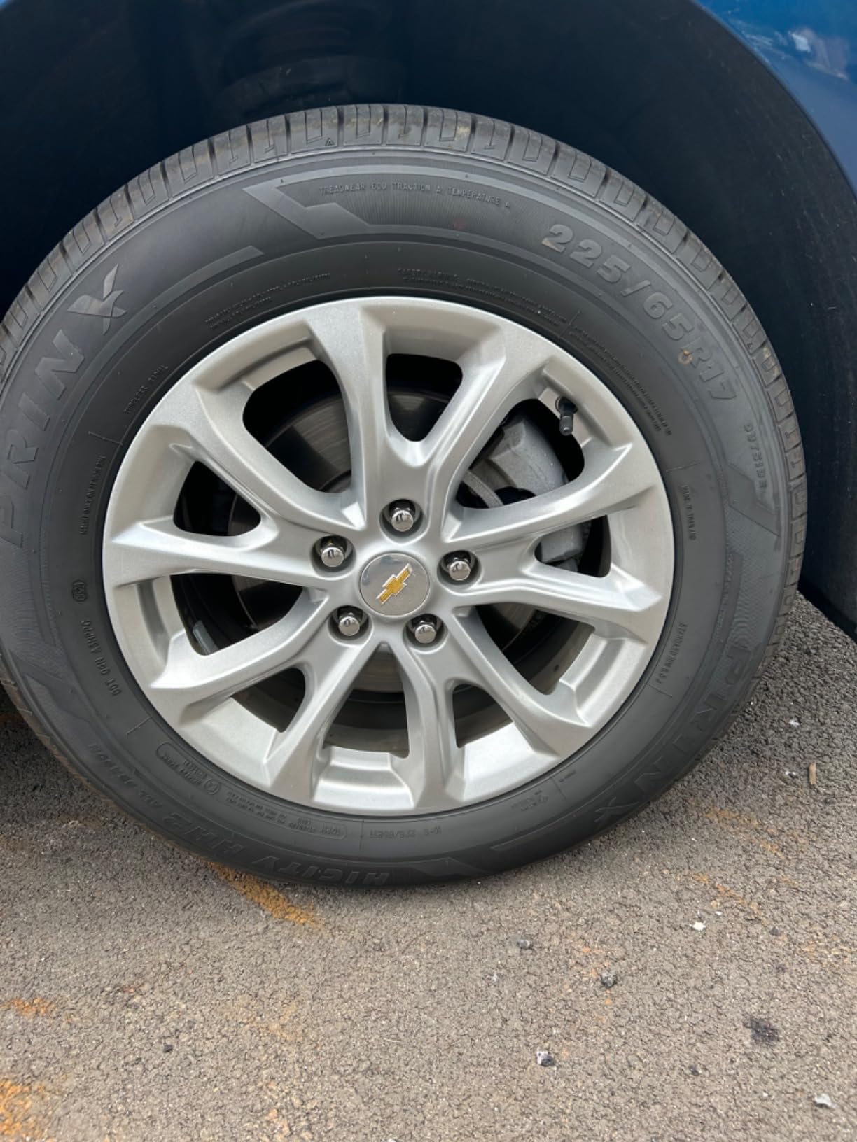 Prinx HI CITY HH2 Tire(s) 235/65R17 108V XL BSW 2356517 customer photo 1