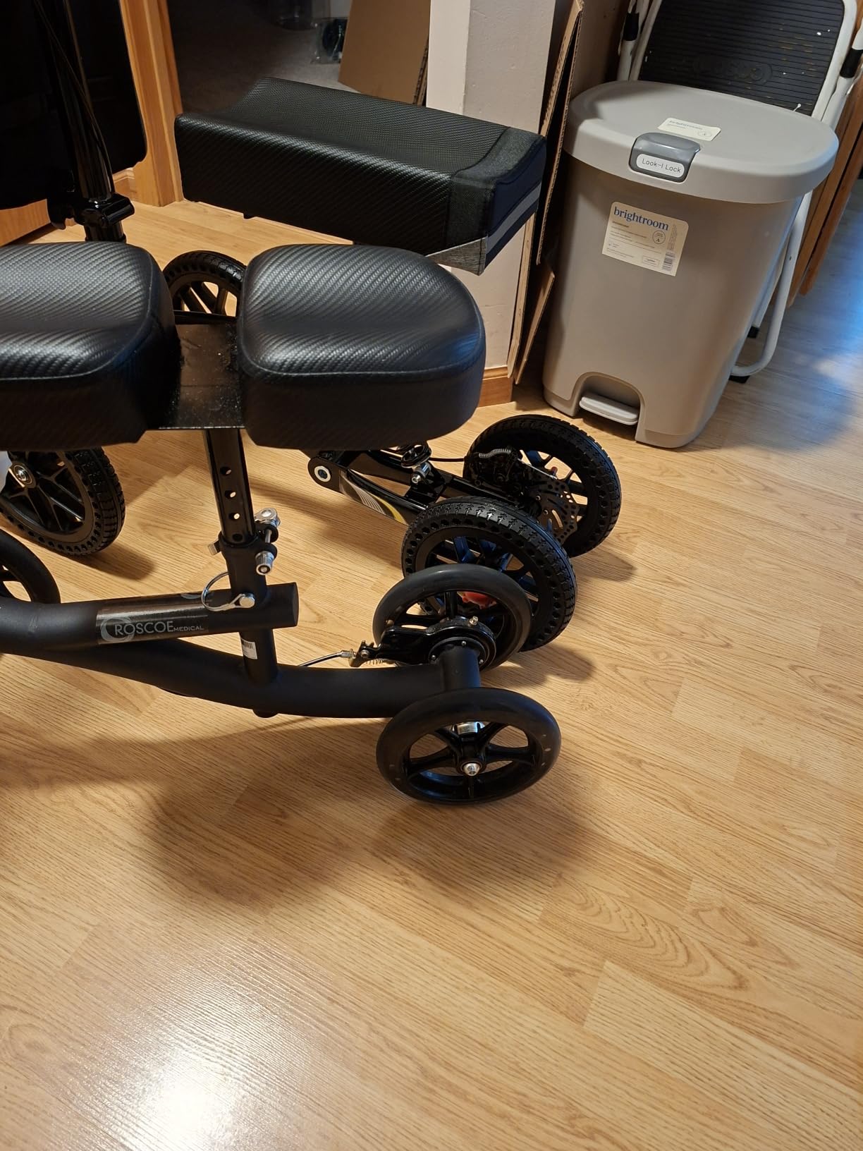 BlessReach Foldable All Terrain Knee Scooter for Adults for Foot Injuries customer photo 1