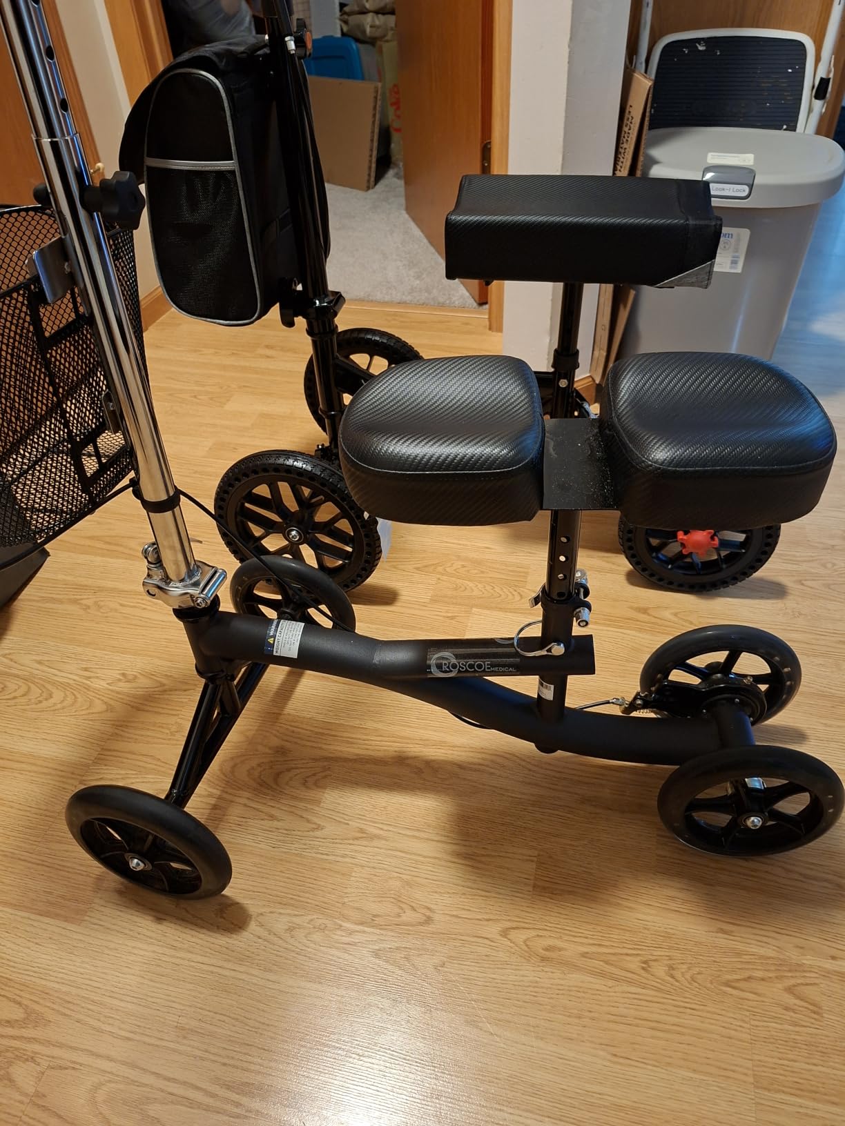 BlessReach Foldable All Terrain Knee Scooter for Adults for Foot Injuries customer photo 2