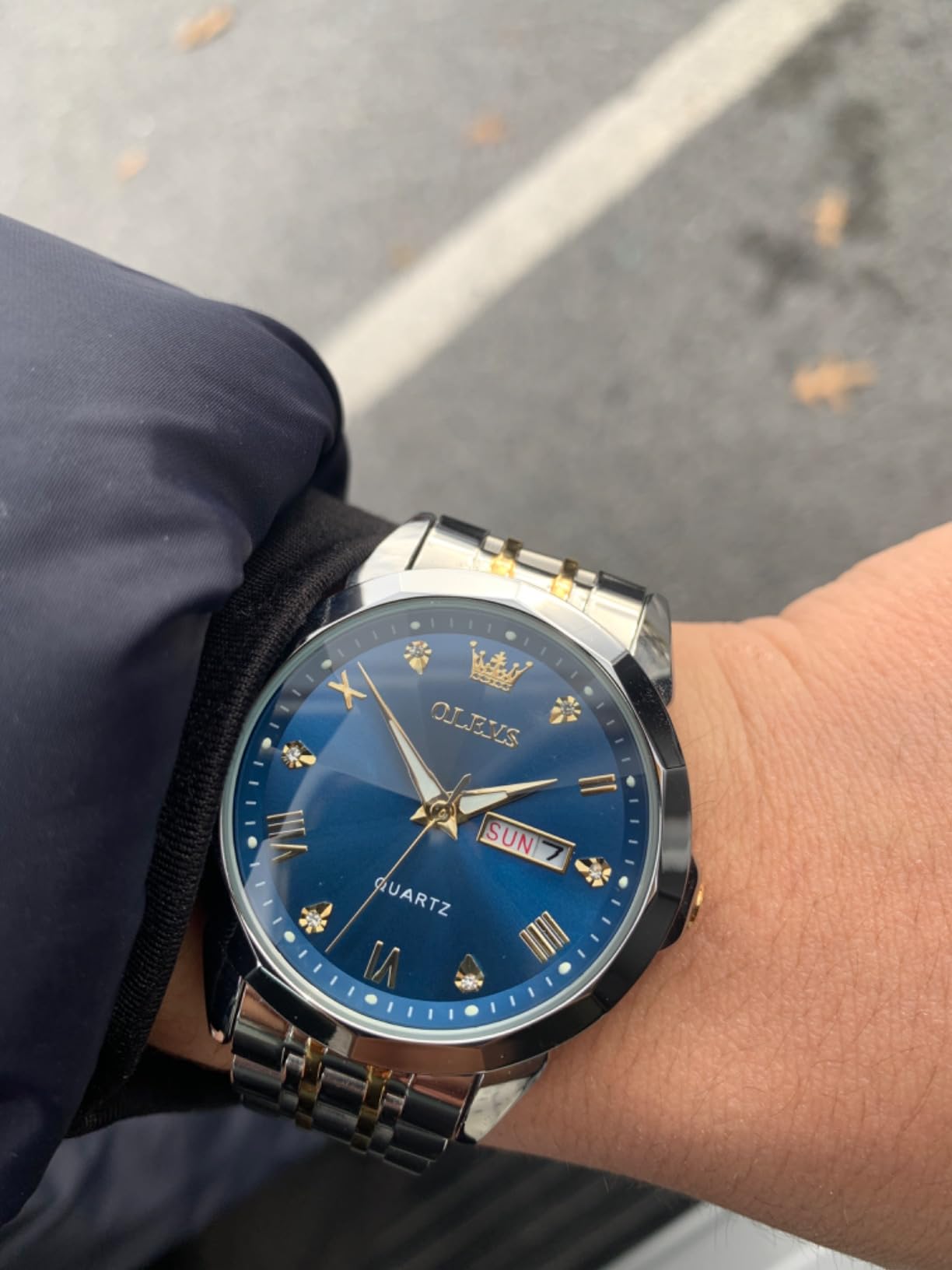 OLEVS Men Analog Quartz Waterproof Watches Multifunction Chronograph Diamond Moon Phase Luminous Silicone Band Wrist Watches customer photo 1