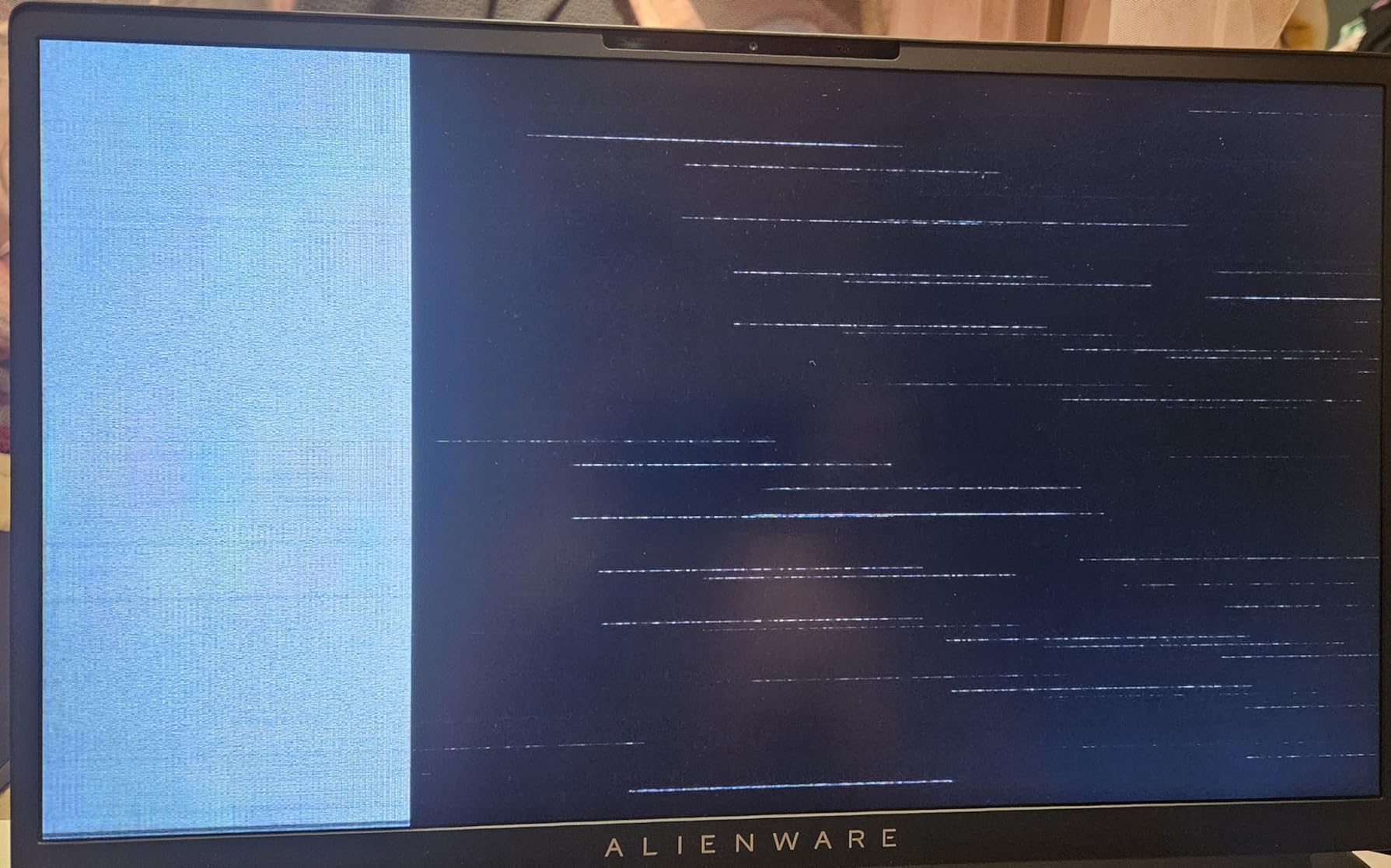 Alienware M17R5 Gaming Laptop - 17.3-inch FHD 480Hz Display, AMD Ryzen 9-6900HX, 32GB DDR5 RAM, 1TB SSD, NVIDIA GeForce RTX 3080 GDDR6, Windows 11 Home, 1 Year Support - Dark Side of the Moon, Black customer photo 2