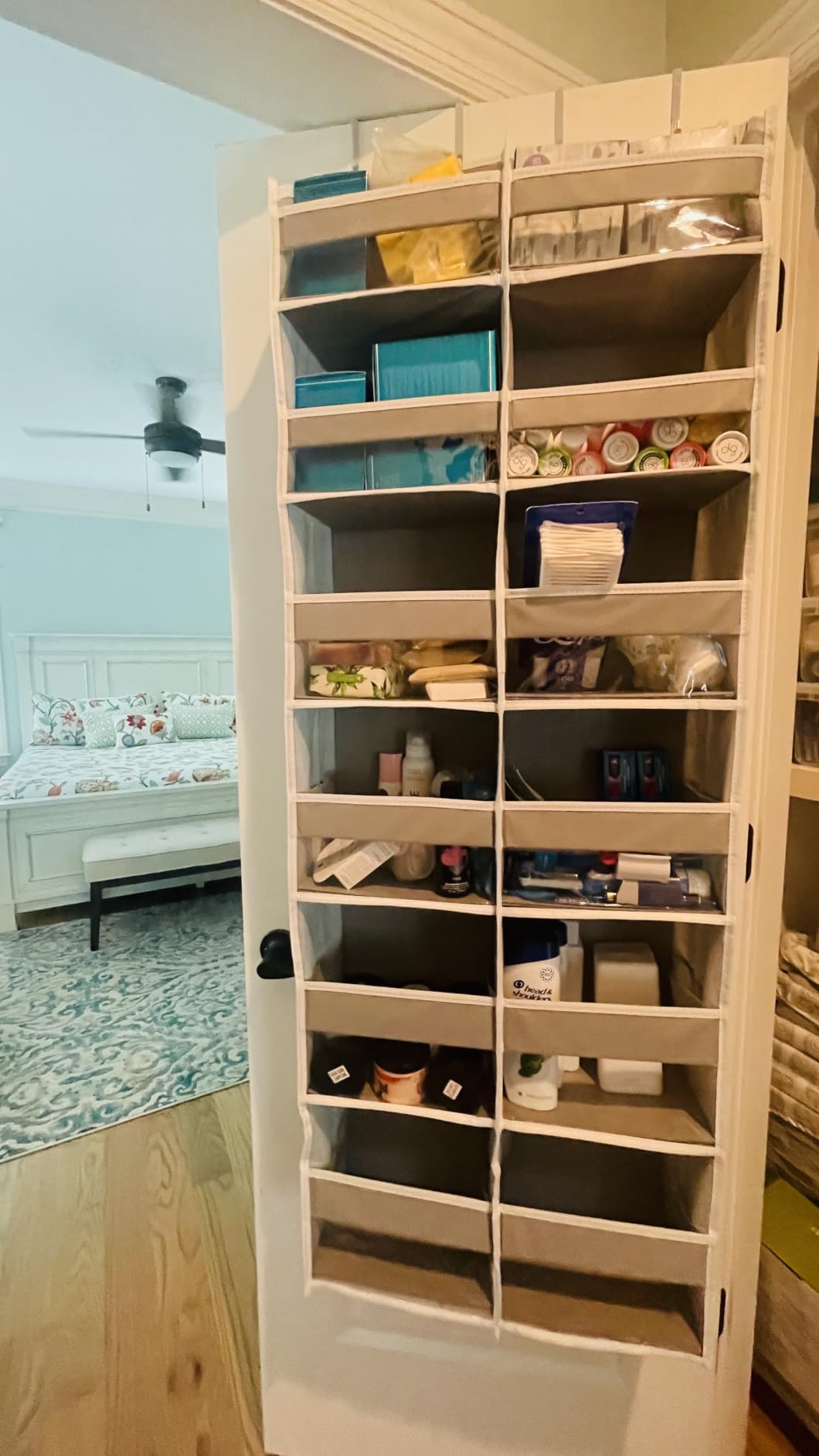 HOMELUX THEORY Over the Door Organizer, 6-Tier, 100D Fabric, Ivory 1pc customer photo 2
