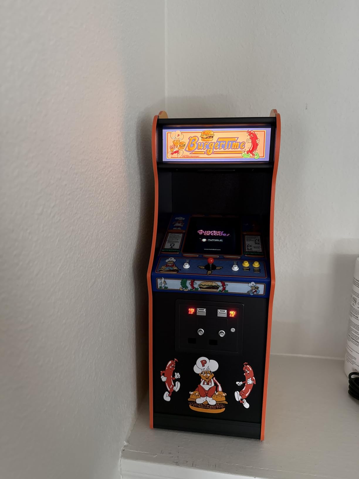 Numskull Quarter Arcades Teenage Mutant Ninja Turtles 1/4 Scale Mini Arcade customer photo 2