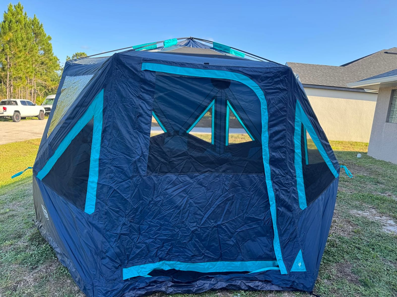 TIMBER RIDGE 4/6/8 Person Instant Pop Up Hub Tent, Easy 60 Second Setup customer photo 2