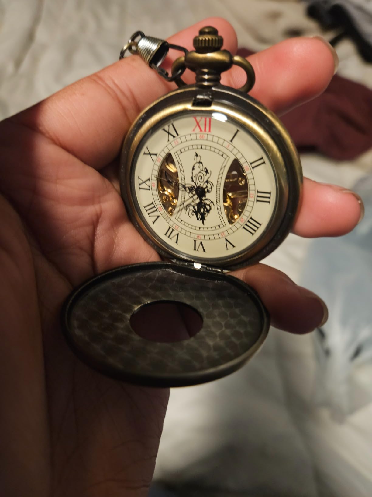 VIGOROSO Mechanical Pocket Watches for Men Vintage Pocket Watch with Chain customer photo 1