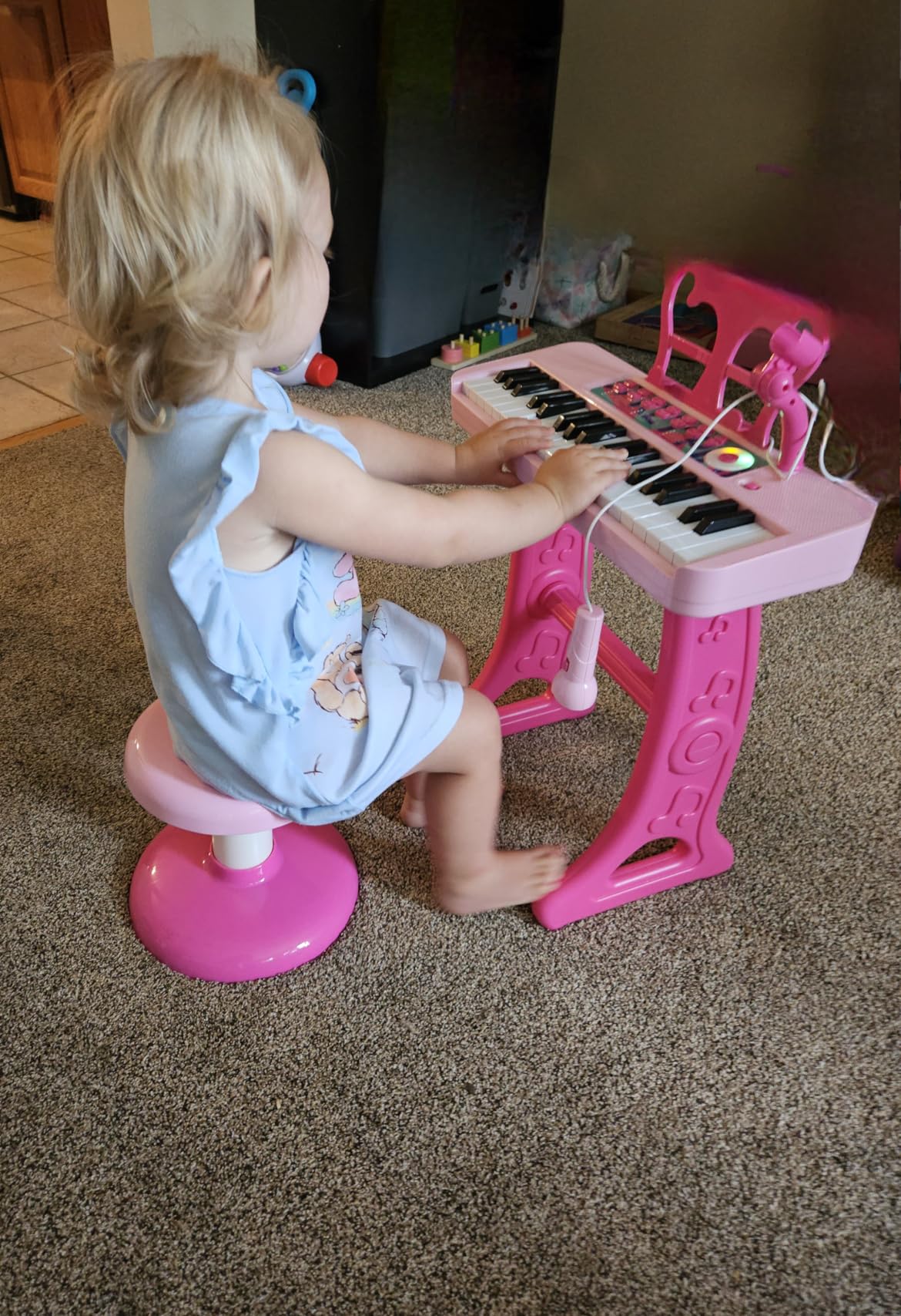 Love&Mini Kids Keyboard Toys for Girls - 37 Keys Pink Pianos Toy customer photo 1