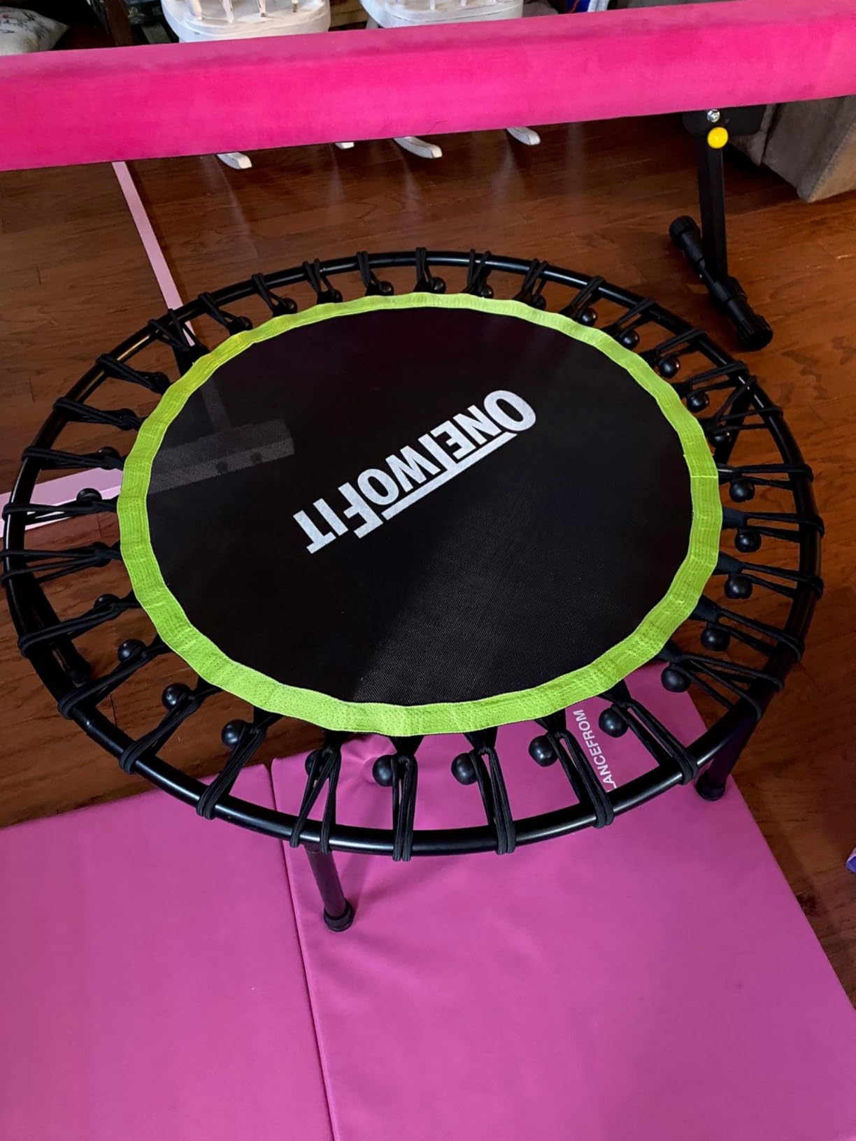 ONETWOFIT Mini Rebounder Trampoline for Adults with Bar, Adjustable Handle customer photo 2