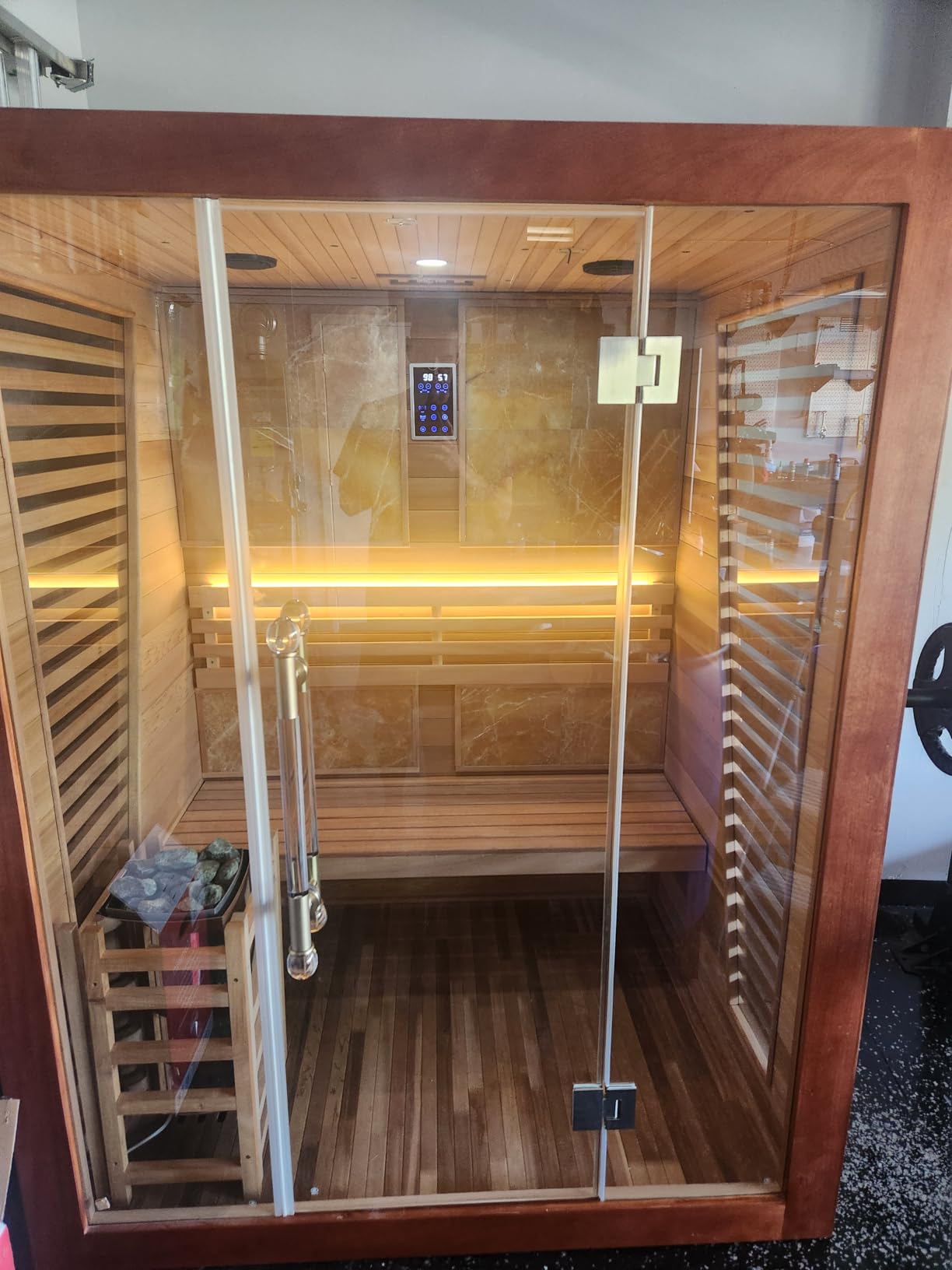 Smartmak 3 Person Traditional Steam Sauna, Luxurious Canadian Hemlock Wood Indoor Spa Room, 3.5kw Harvia Stove with Volcanic Rocks, Bluetooth Music Speakers, Light,Wooden Bucket, Scoop, US Instock customer photo 2