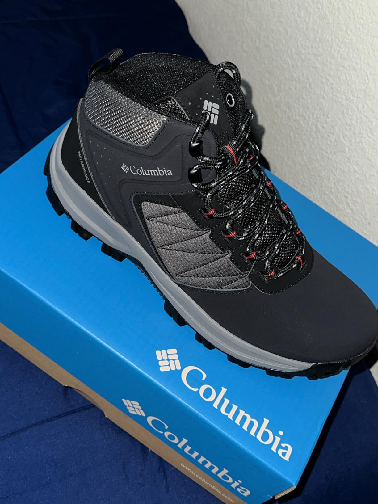 Columbia Men's Transverse Waterproof Hiking Boot customer photo 1