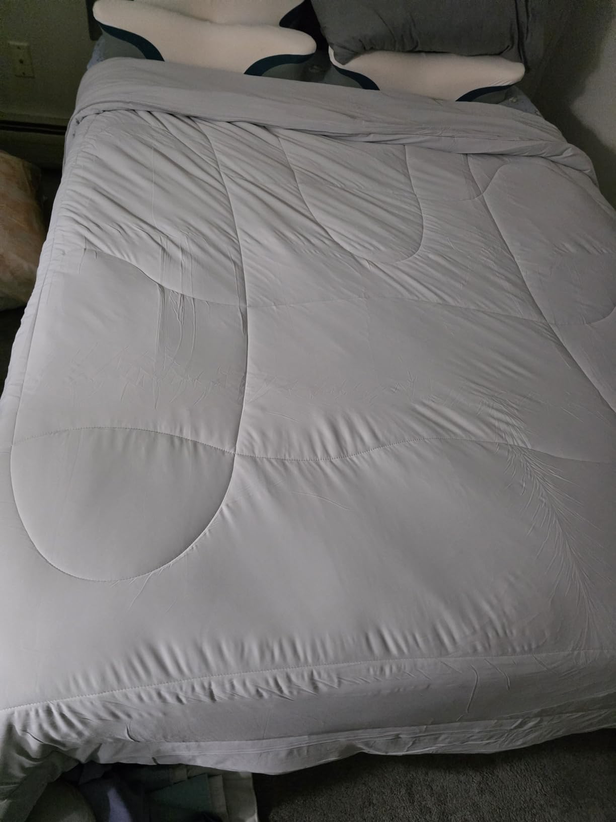 Bedsure Cooling Comforter Blankets for Hot Sleepers, All Season, Queen customer photo 2