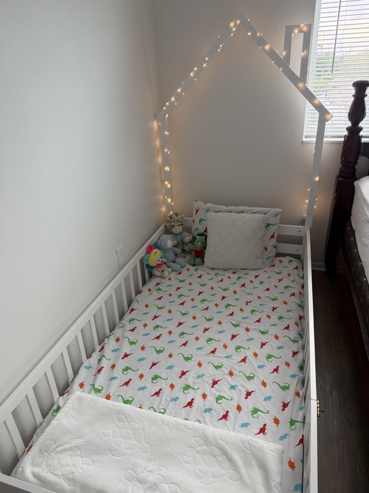 FDW | 5 Inch Twin XL Mattress | Medium Firm | Gel Memory Foam | White customer photo 2