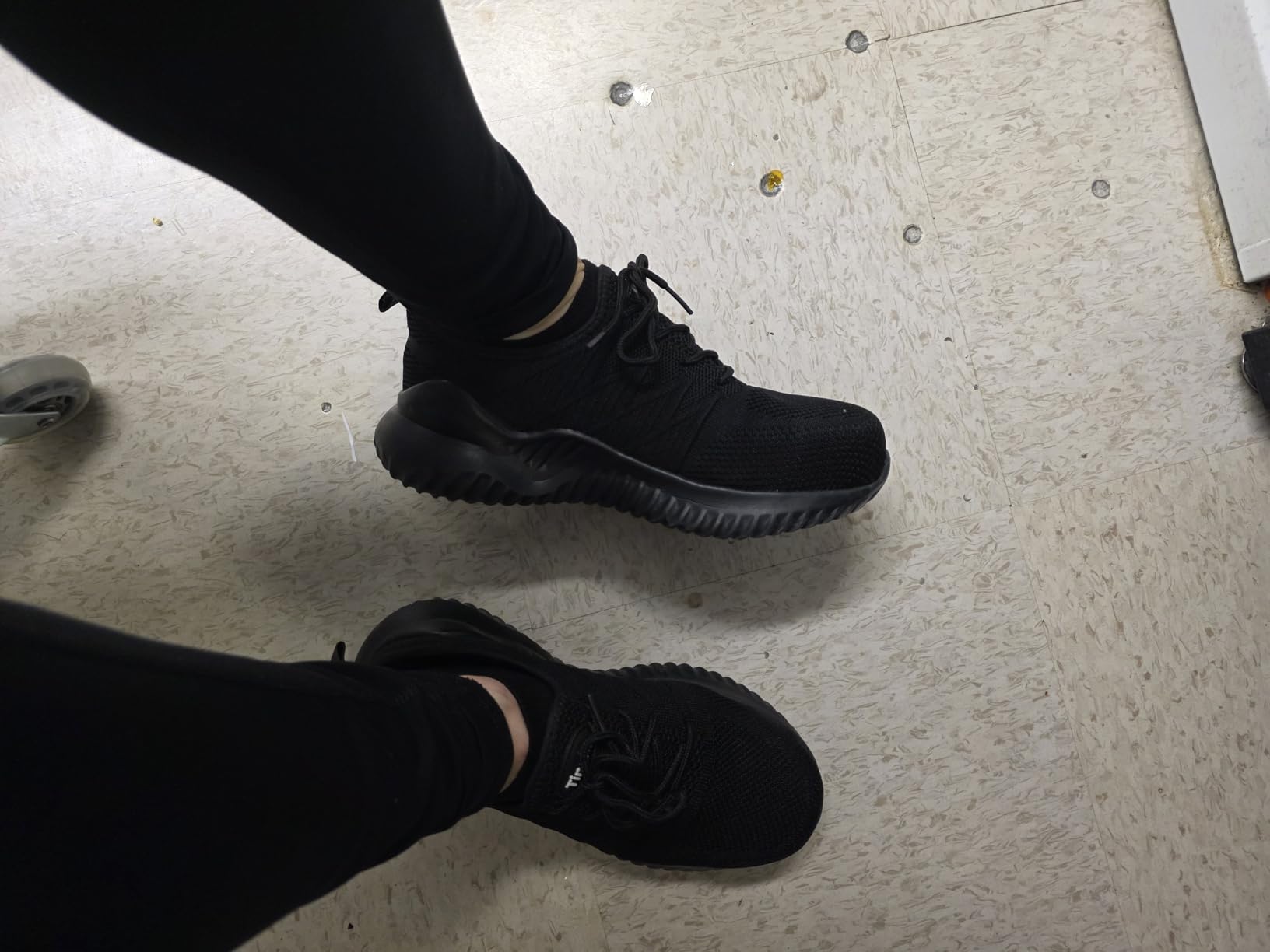 Tinefiy Steel Toe Shoes for Women Comfortable Safety Work Sneaker customer photo 1