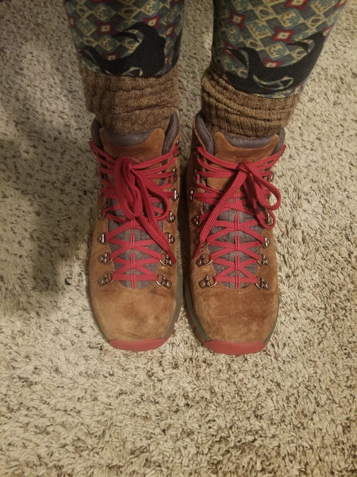 Danner Mountain 600 Hiking Boots for Women - Waterproof, Durable Suede Upper, Breathable Lining, Triple-Density Footbed & Vibram Traction Outsole customer photo 2