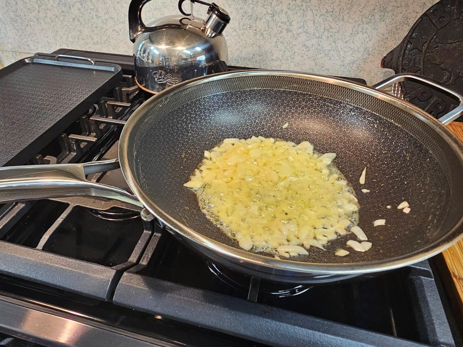 Wok Pan with Lid, 12 Inch Stainless Steel Nonstick Wok, Stir-Fry Pan customer photo 2