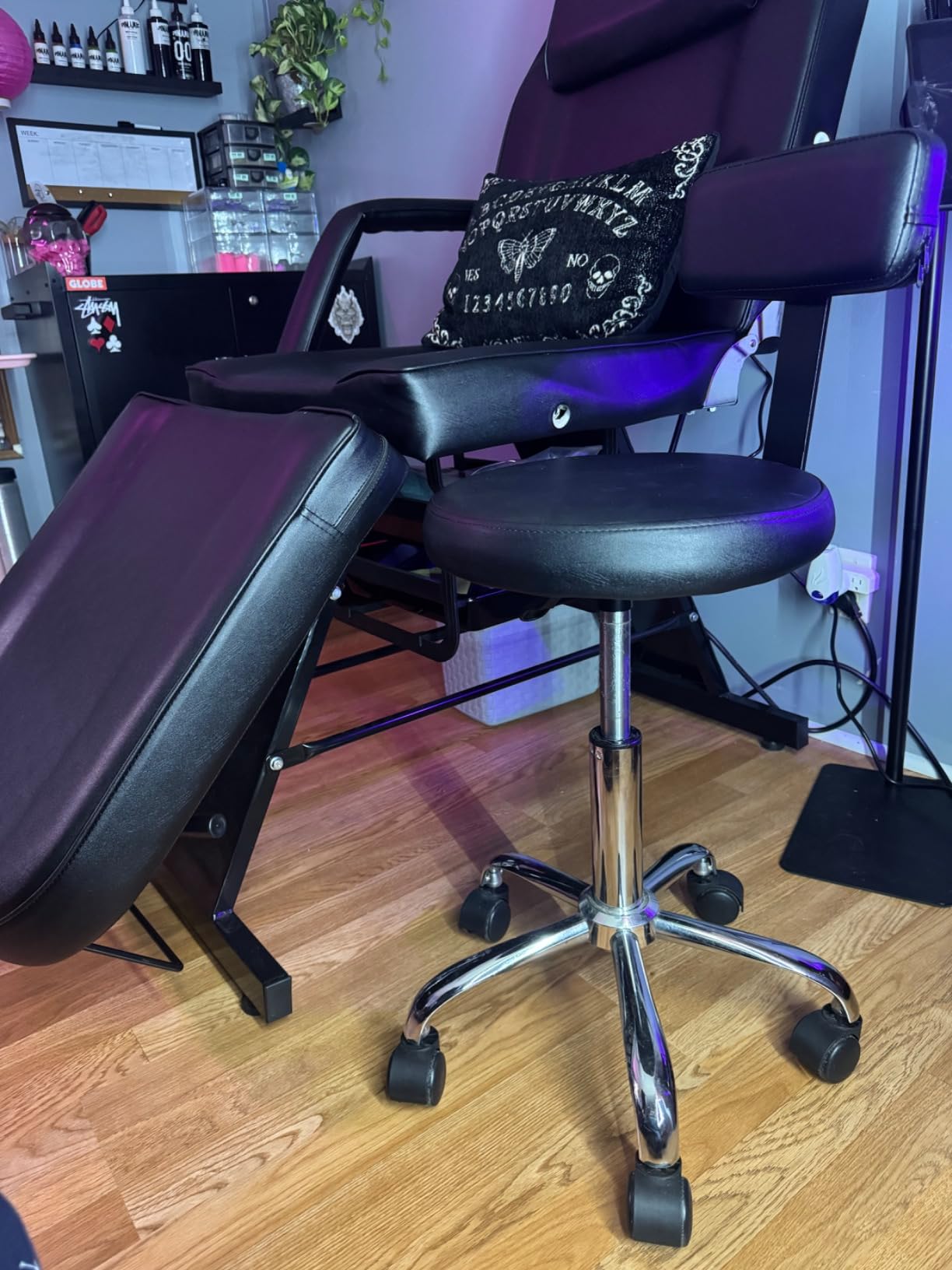 Facial Chair with Wheels Tattoo Chair for Client Black customer photo 2
