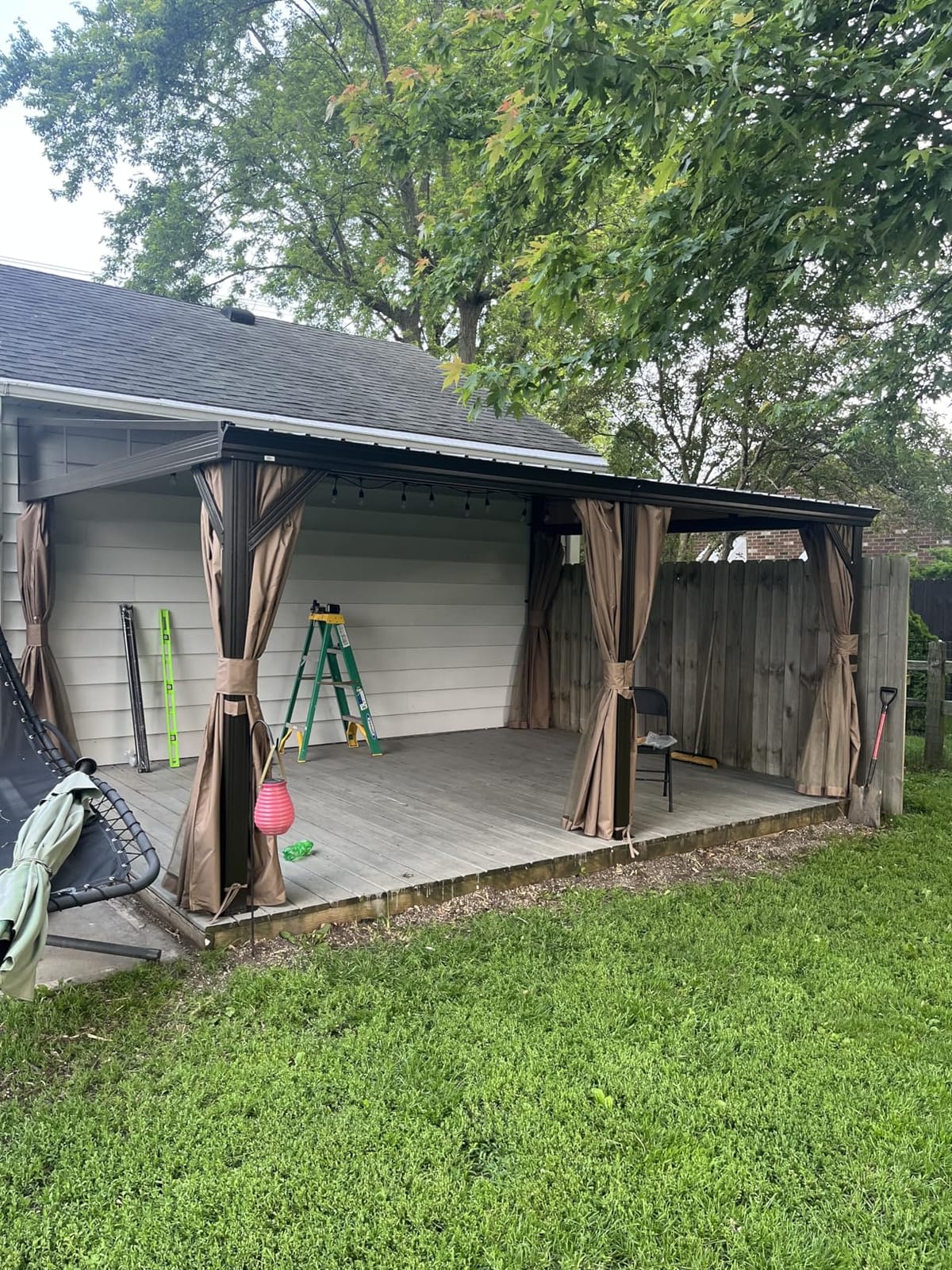 Domi 12x16FT Lean to Gazebo, Hardtop Wall Mounted Gazebo with Sloping Galvanized Steel Roof, Aluminum Frame, Drainage System, Curtains and Netting, for Patio, Deck, Garden, Backyard customer photo 2