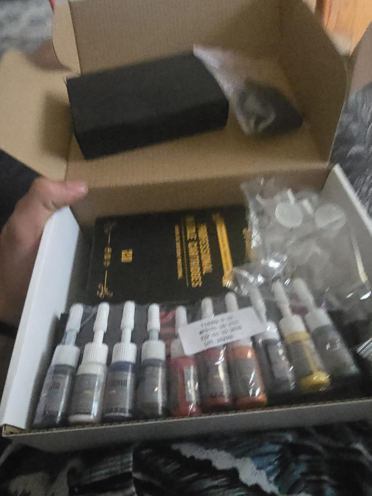 STIGMA Wireless Tattoo Gun Kit Complete Set, Tattoo Pen with 2 Batteries, 20 Cartridge Needles, 10-Color Ink Set and Practice Skin for Beginners and Artists, STP35TI4002-9 customer photo 1