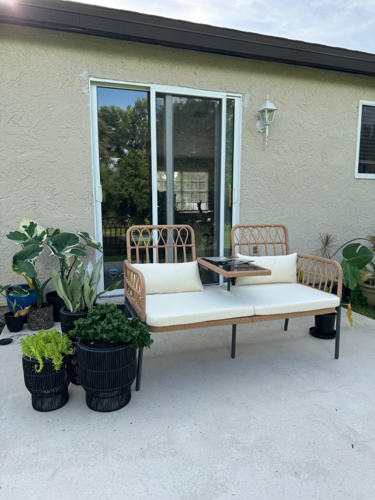 PROHIKER ROHIKER Outdoor Patio Loveseat Rattan Loveseat 2-Seat Furniture with Built-in Table, Lumbar Pillows and Cushions, All-Weather Small Patio Couch for Balcony, Lawn, Backyard customer photo 2