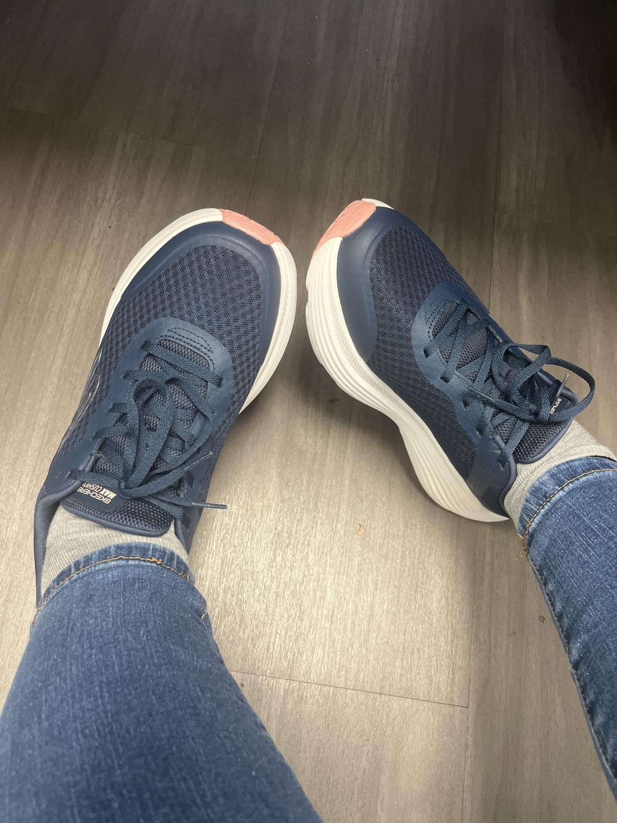 Skechers Women's Max Cushioning Endeavour customer photo 1