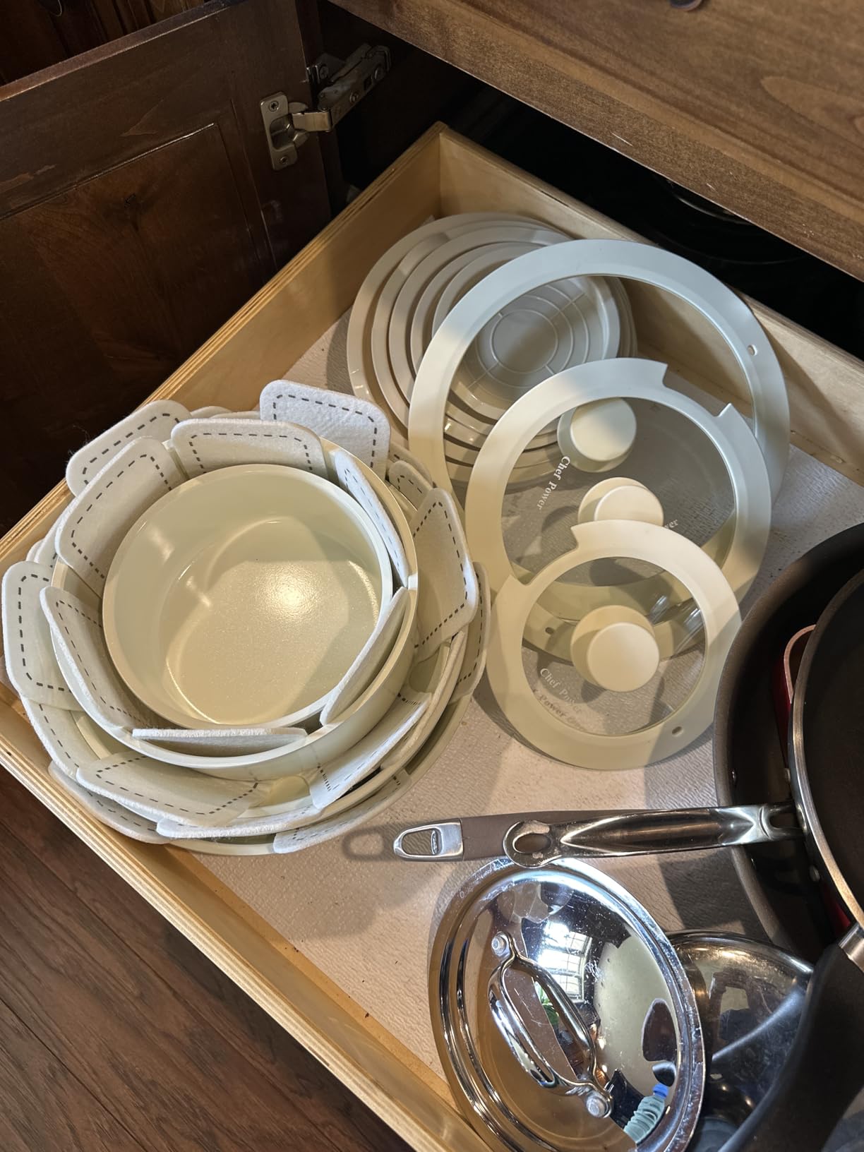 Chef Power Ceramic Cookware Set Non Toxic with Detachable Handles, Healthy Nonstick Pans and Pots Set 19 Pcs, Induction Dishwasher Oven Safe Kitchen Set, PFAS PFOA & PTFE Free, Cream White customer photo 1