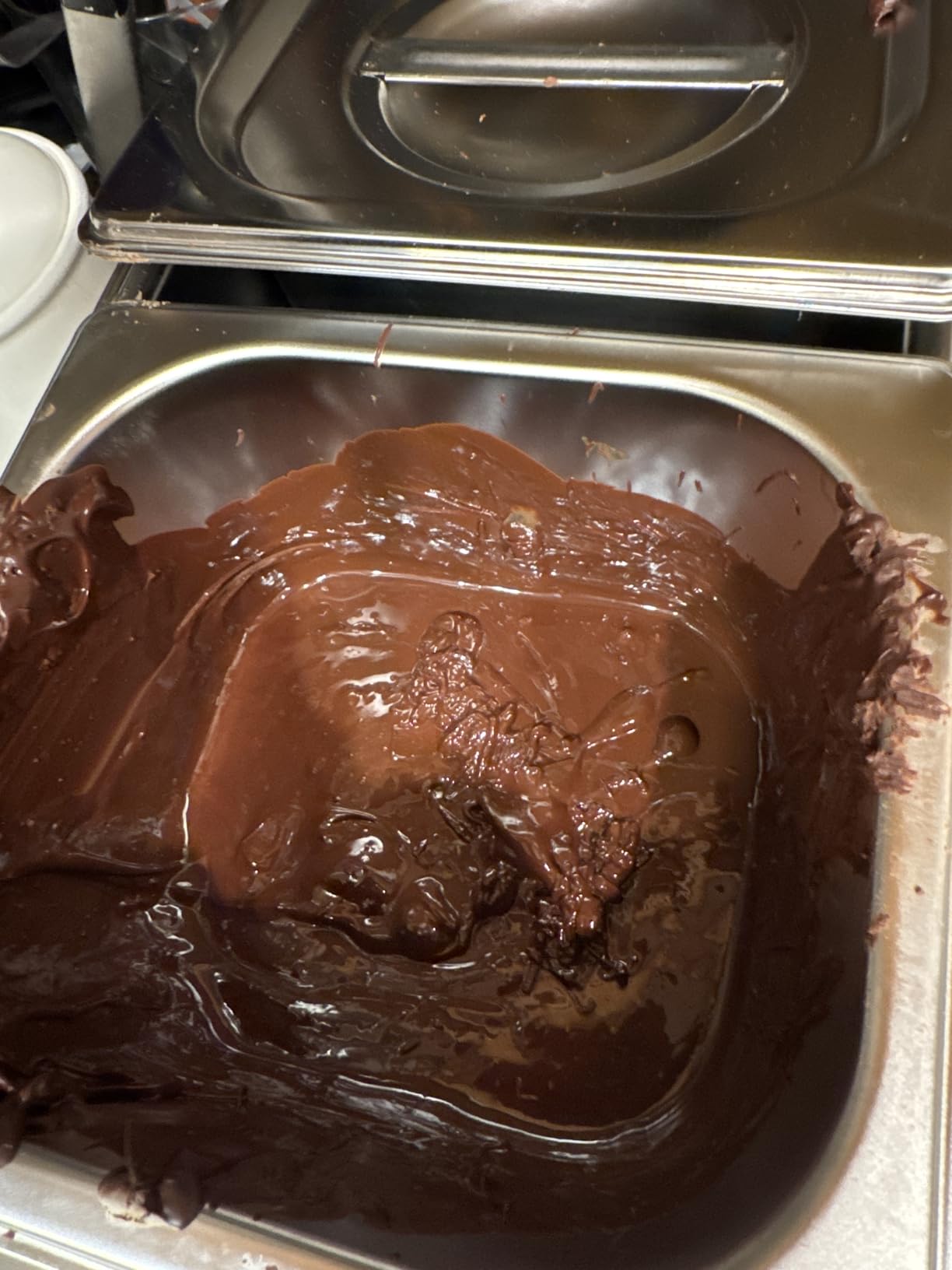 Chocolate Tempering Machine Chocolate Melting Pot,9 Lbs 2 Tanks Chocolate Melter with TEMP Control 86~185℉, 1000W Stainless Steel Electric Commercial Chocolate Warmer and Melter customer photo 1