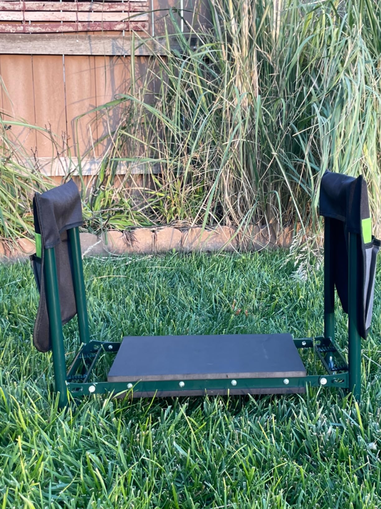 AZBESTPRO Garden Kneeler and Seat, Upgraded Foldable Heavy Duty Gardening Stool - Widened to 10