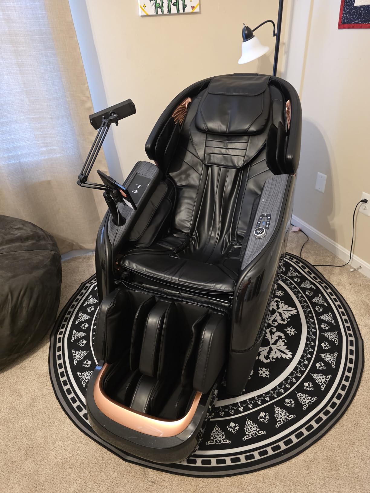Massage Chair Full Body, 2026 Zero Gravity SL-Track Shiatsu Massage Chairs Recliner with AI Voice, LED Backlight Remote Control, Waist & Calf Heating, Phone Joystick and Holder, G6 Black customer photo 2