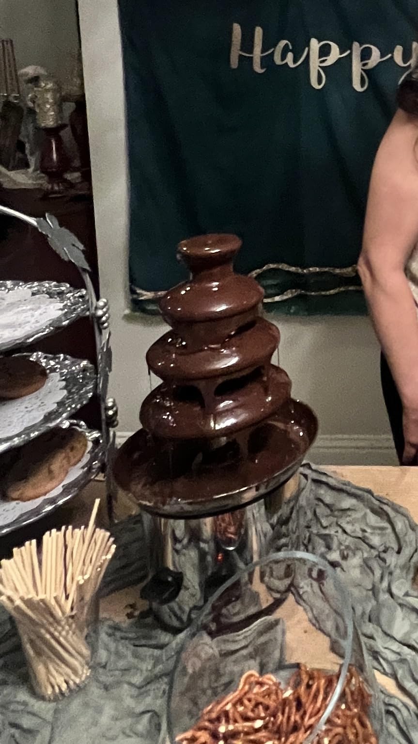 Chocolate Fountain, 4 Tier Chocolate Fondue Fountain Electric Melting Machine for Parties, Nacho Cheese, Ranch, Sauce, Wedding, Chocolate Fountain Machine with 4pcs Stainless Steel Forks(4 LB) customer photo 1