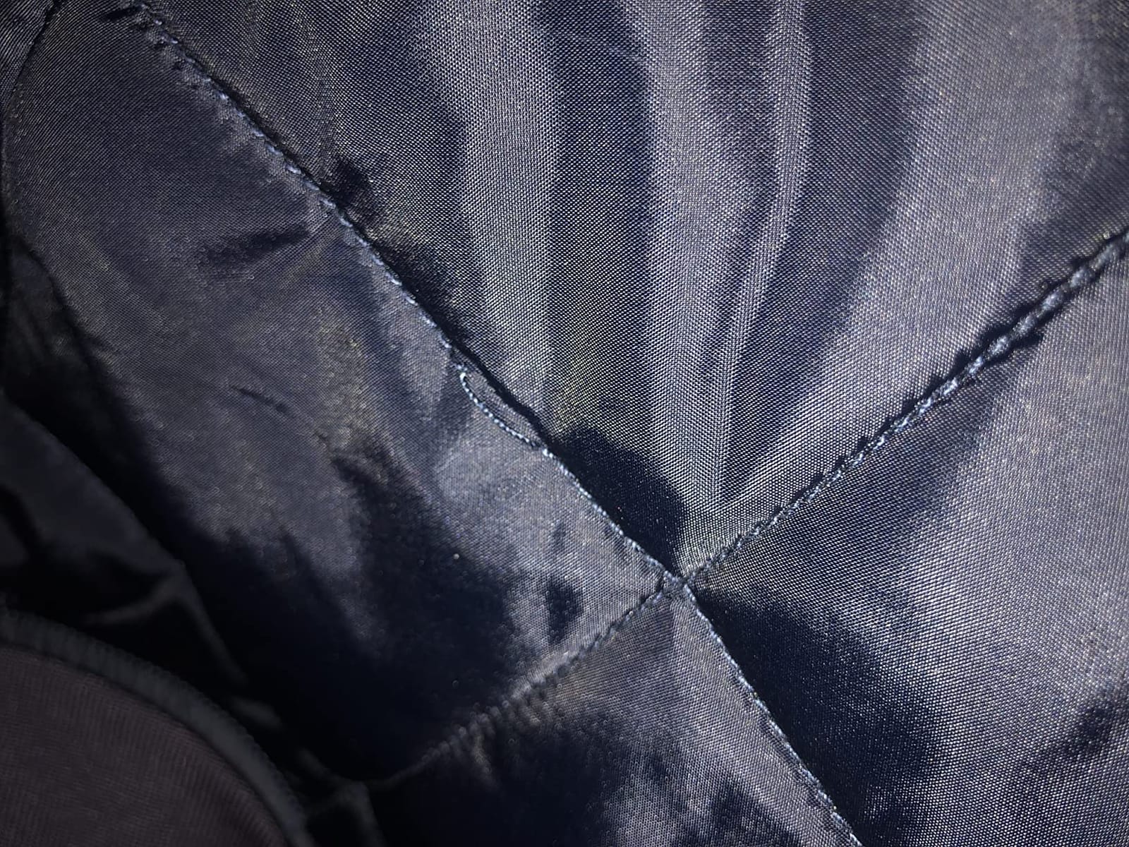 Dickies Men's Water Resistant Diamond Quilted Nylon Jacket customer photo 2