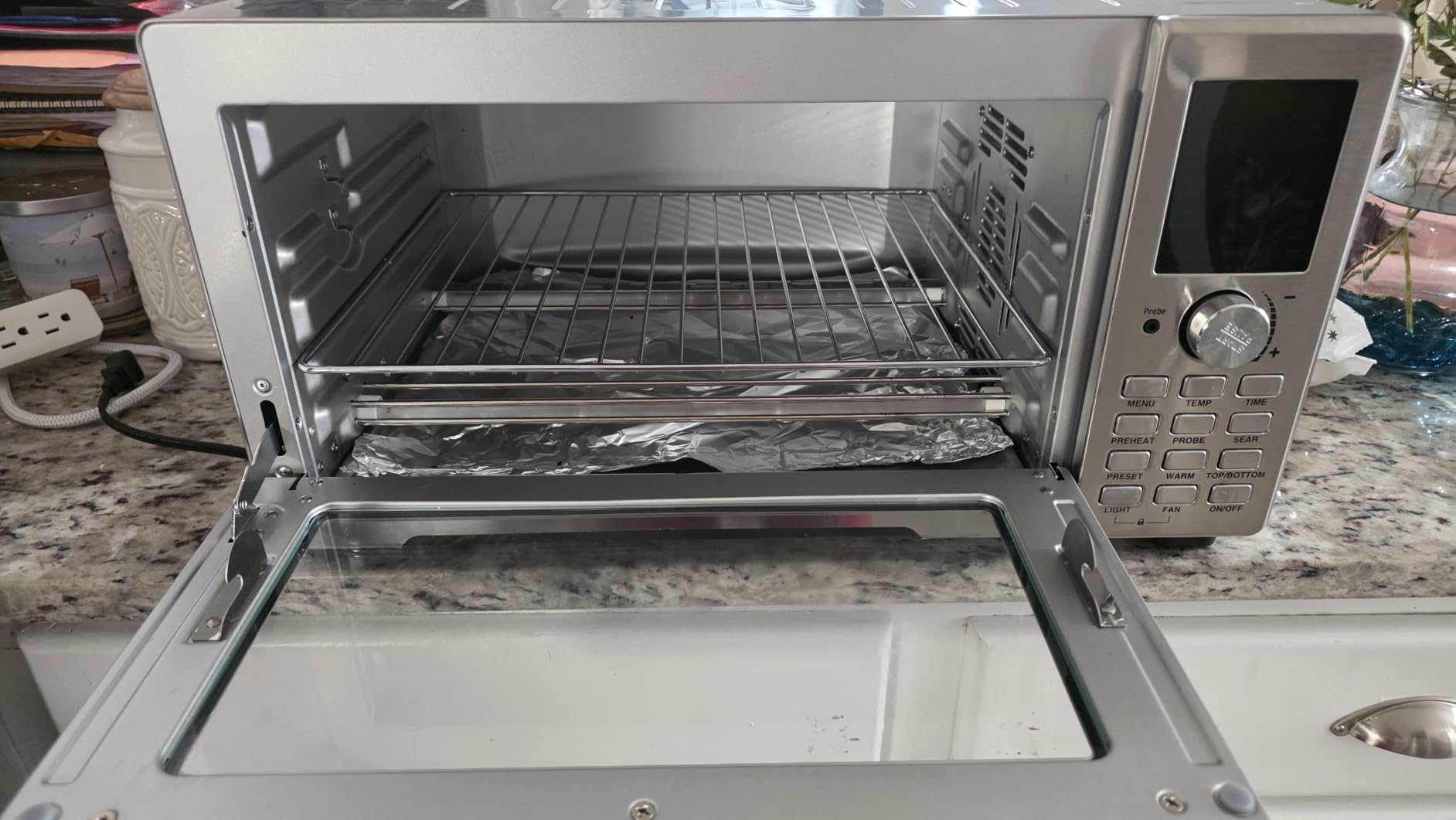 Nuwave Bravo XL Pro Air Fryer Toaster Oven w/Grill Combo, 2026 New System customer photo 2