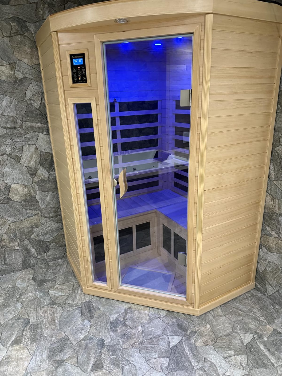 Full Spectrum Sauna, Outdoor Sauna w/Red Light Therapy, 1950W 20A customer photo 1