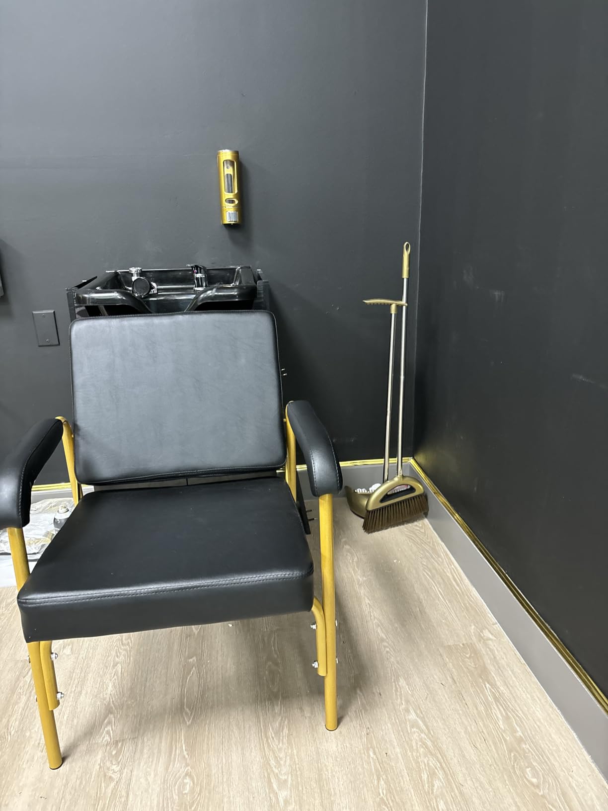 Artist hand Shampoo Chair for Salon Reclinng Salon Chair Barber Chair Hair Stylist Auto Recline Chairs Shampoo Spa Beauty Equipment(Gold) customer photo 2