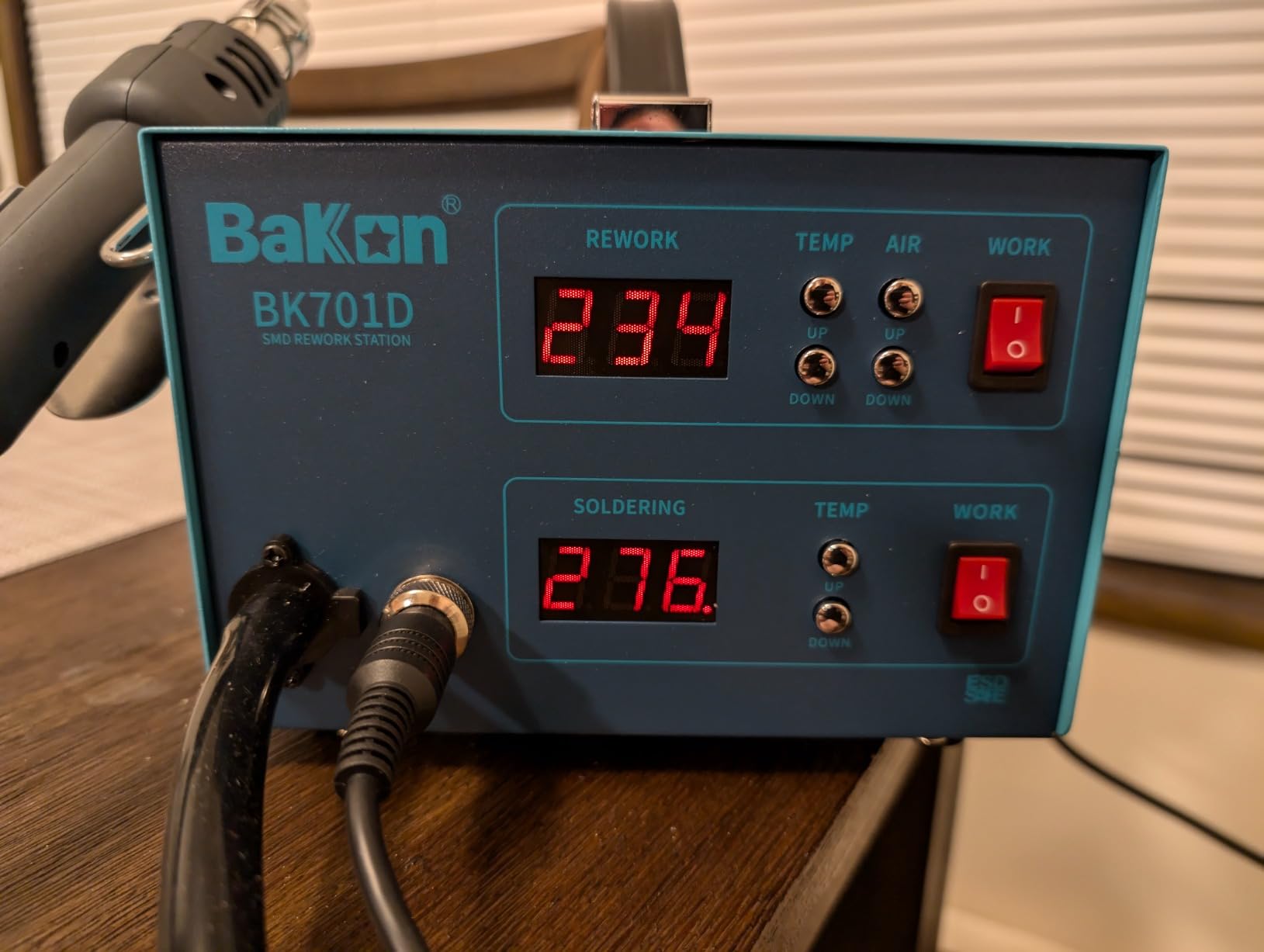 BK701D 700W Soldering Station, 2 In 1 Hot Air Rework & Soldering Iron Station, SMD ESD Safe Solder Station,Electronic Soldering Kit For Mobile Phone Laptop Repair or Circuit Board Soldering customer photo 2