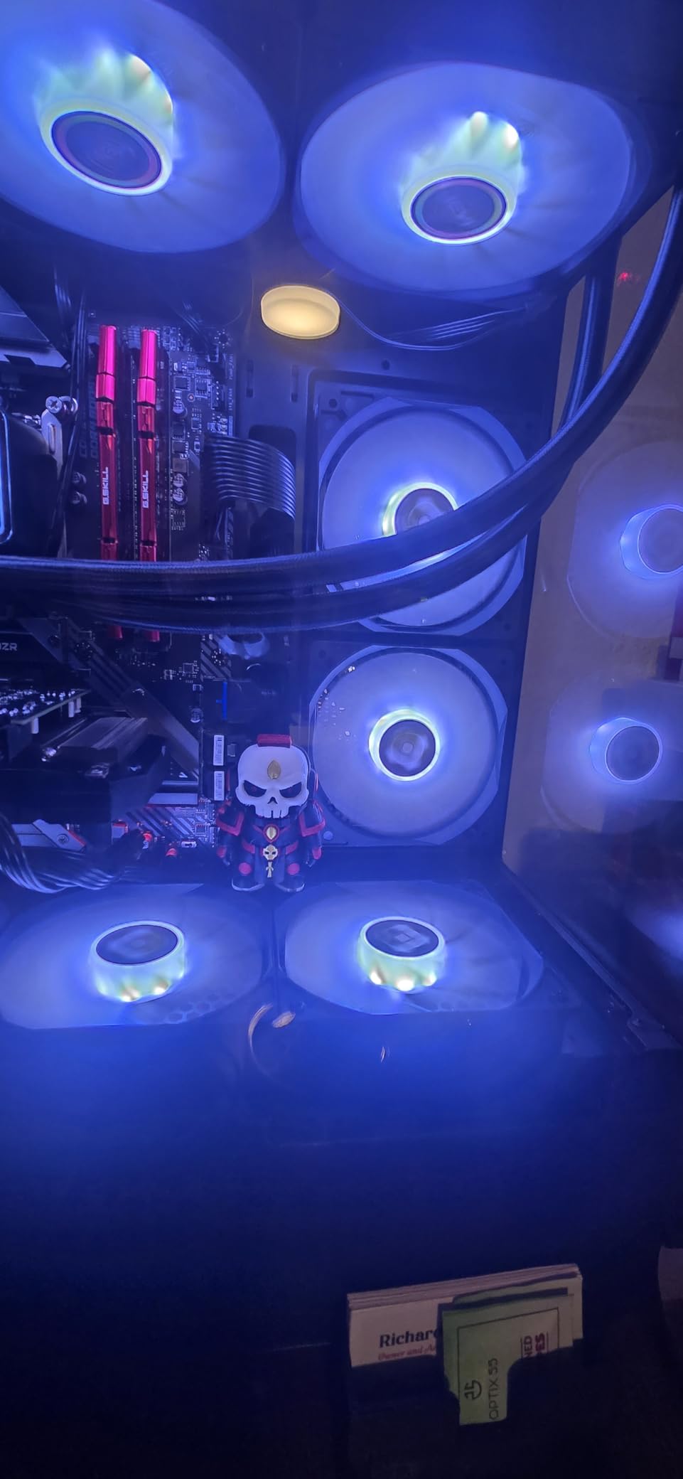 FOIFKIN F300 (2025) PC Case - Pre-Installed 4 No RGB Fan, ATX Mid-Tower Computer case, Gaming PC Case, 270° Panoramic Glass with Type-C, FOIFKIN (Black+) customer photo 2
