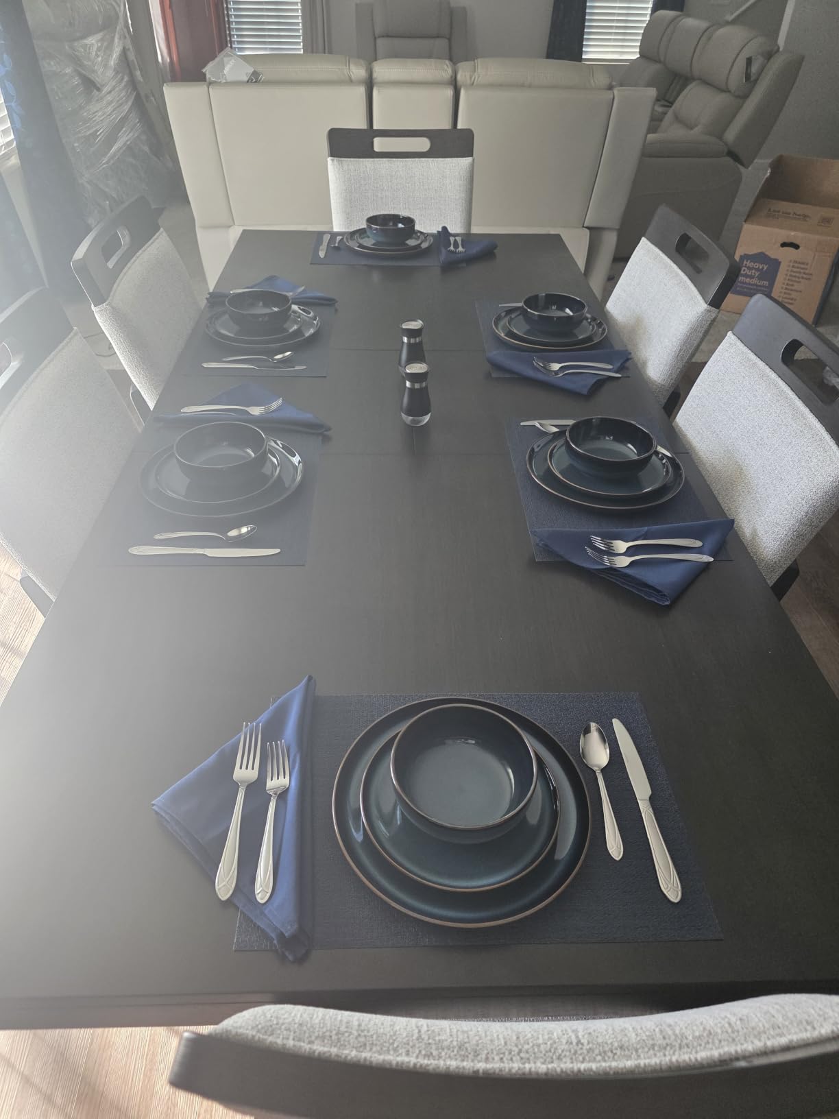 GBHOME Ceramic Dinnerware Sets for 8, 24 Pieces Stoneware Plates and Bowls Sets, Scratch Resistant Dishes, Dishwasher & Microwave Safe, Reactive Glaze-Green Wheat customer photo 2