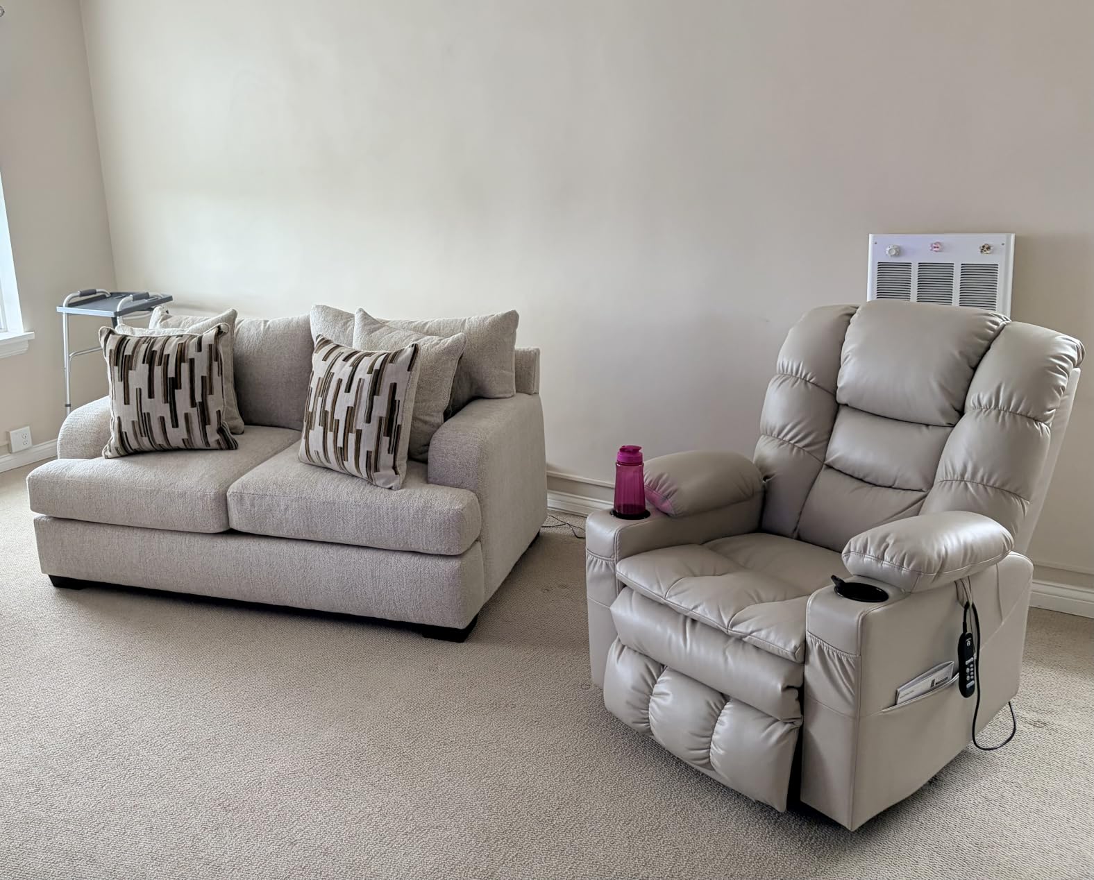 MCombo 3 Motor Lay Flat Power Lift Recliner for Elderly R7635 (Large-Wide) customer photo 1