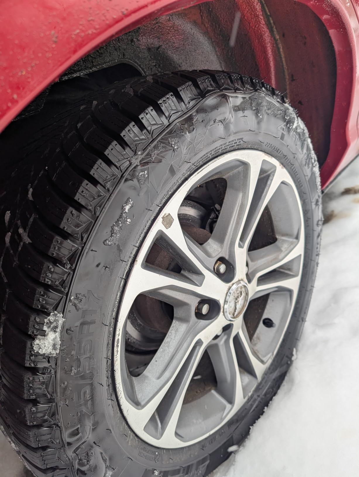Armstrong Ski-Trac S 225/65R17 106T XL Touring 17 inch Tire customer photo 1