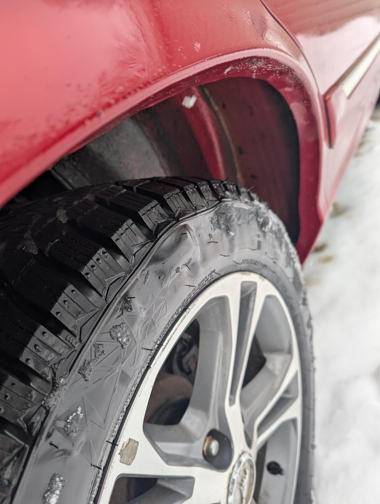 Armstrong Ski-Trac S 225/65R17 106T XL Touring 17 inch Tire customer photo 2