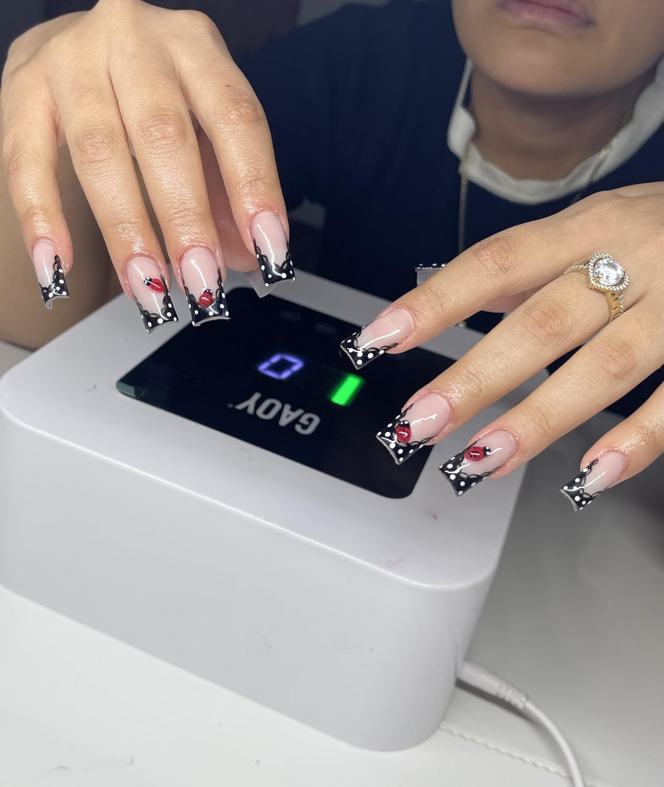 GAOY Cordless UV LED Nail Lamp for Gel Nails, Rechargeable UV Light, White customer photo 2