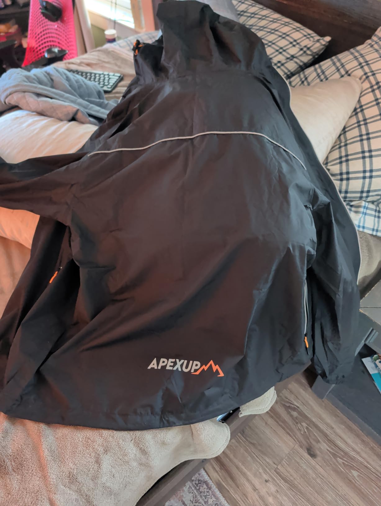 APEXUP Packable Rain Jacket Men Waterproof Lightweight Raincoat with Hood customer photo 2