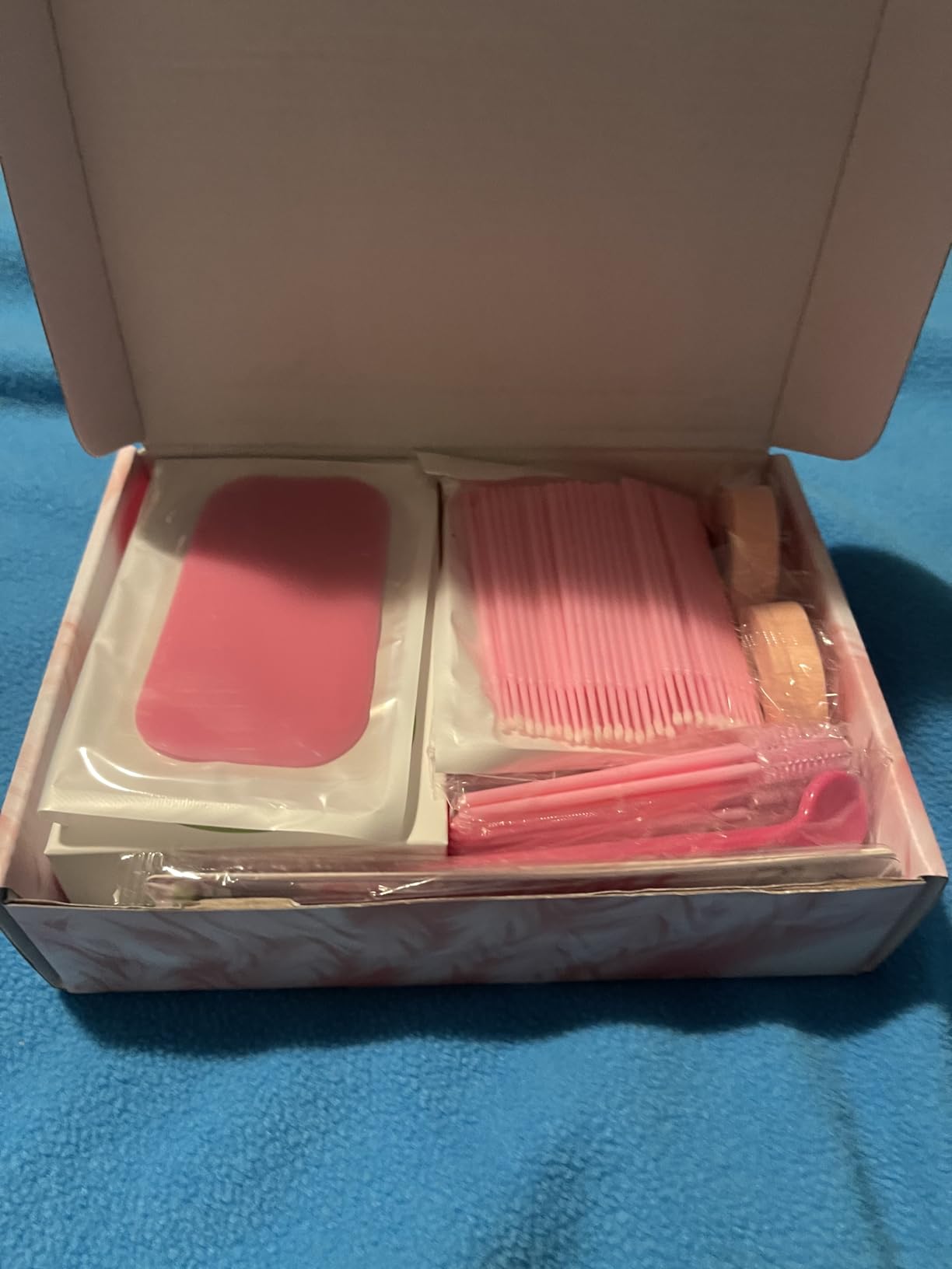 QUKLOGEN Lash Extension Kit for Beginners customer photo 2