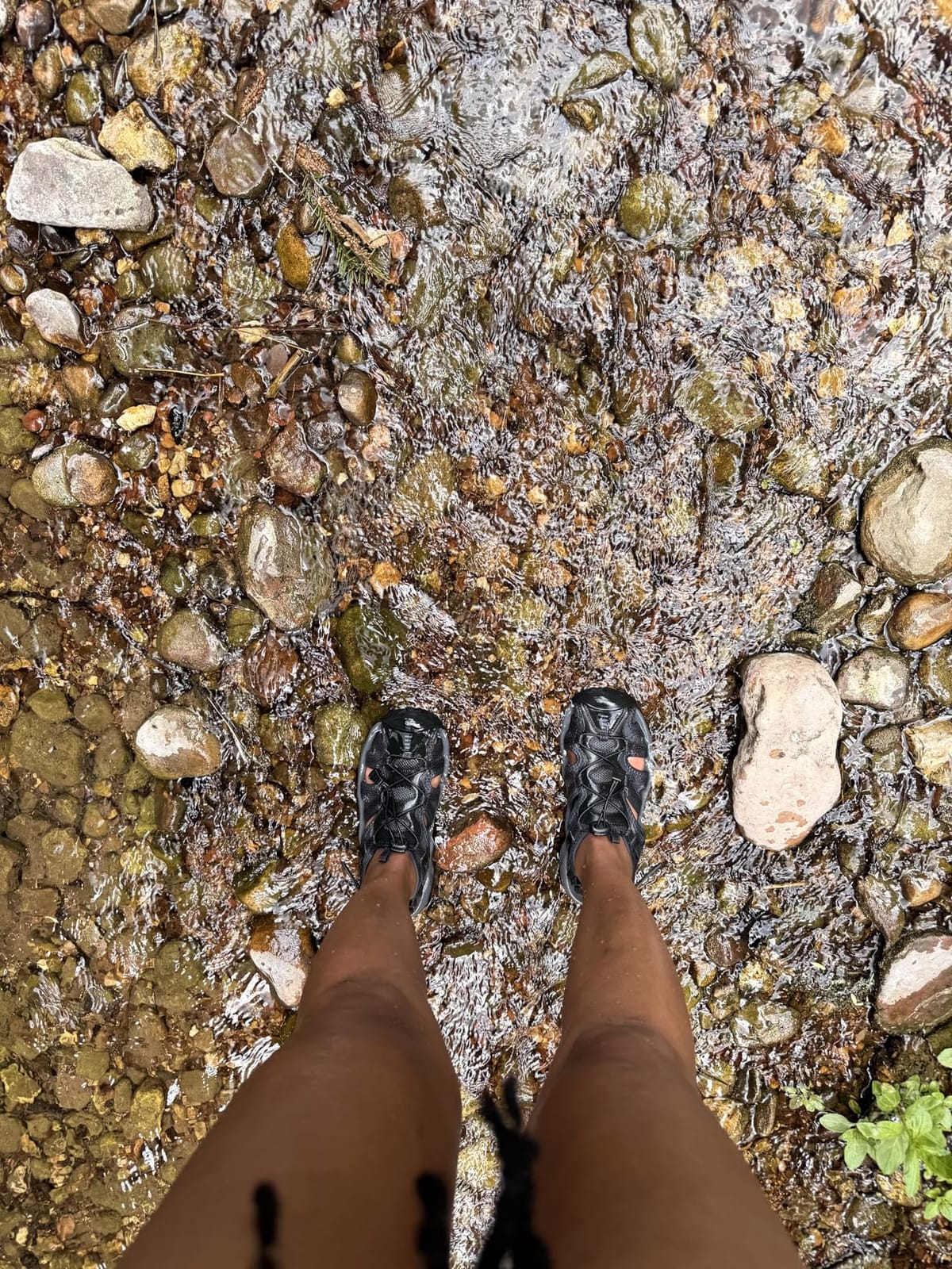 DREAM PAIRS Women's Closed Toe Hiking Sandals customer photo 1
