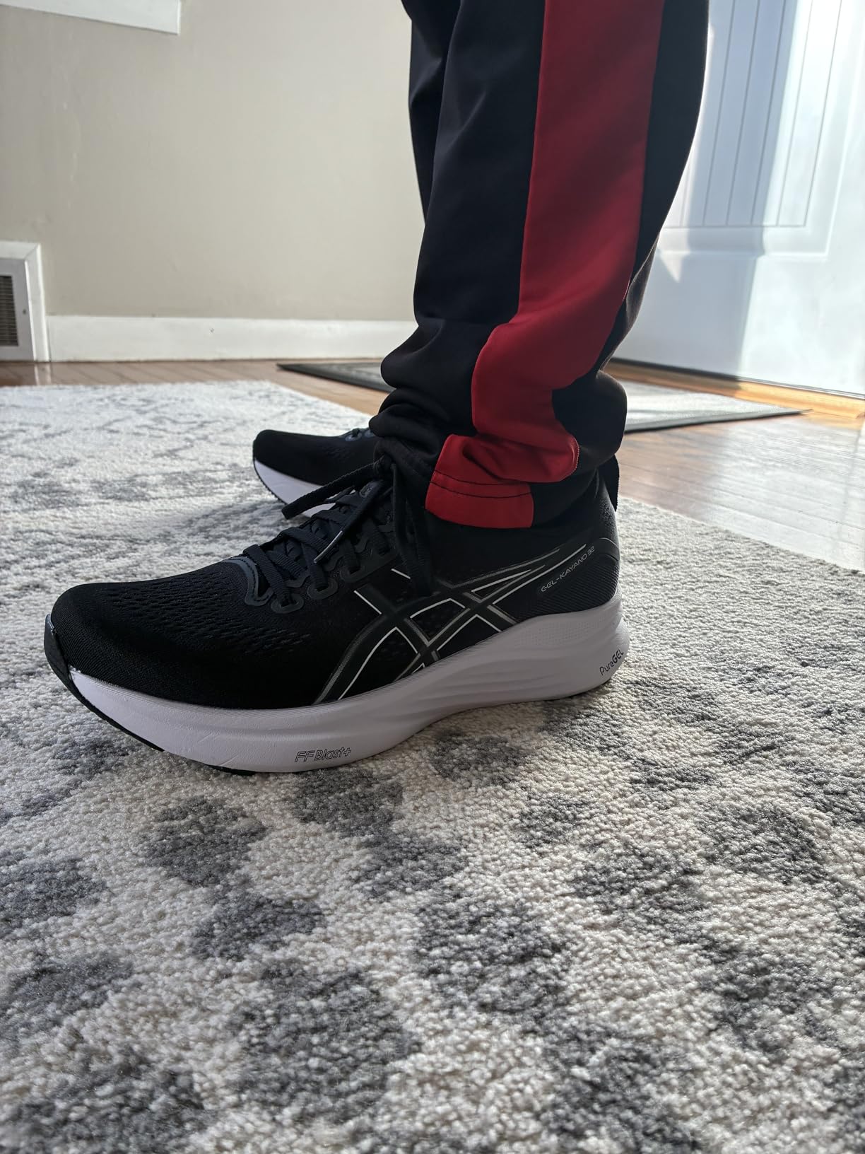 ASICS Men's Gel-Kayano 32 Running Shoes customer photo 2