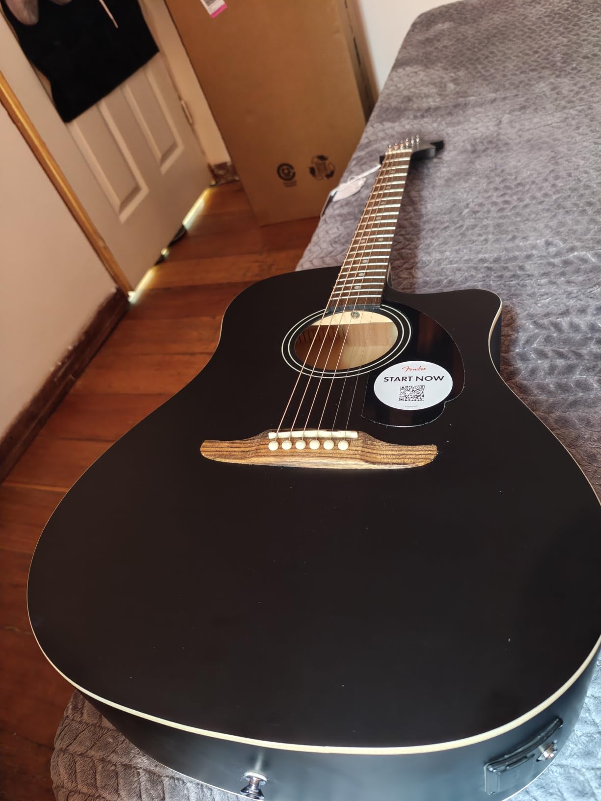 Fender California Debut Redondo CE Series Beginner Acoustic Guitar,Sunburst customer photo 2