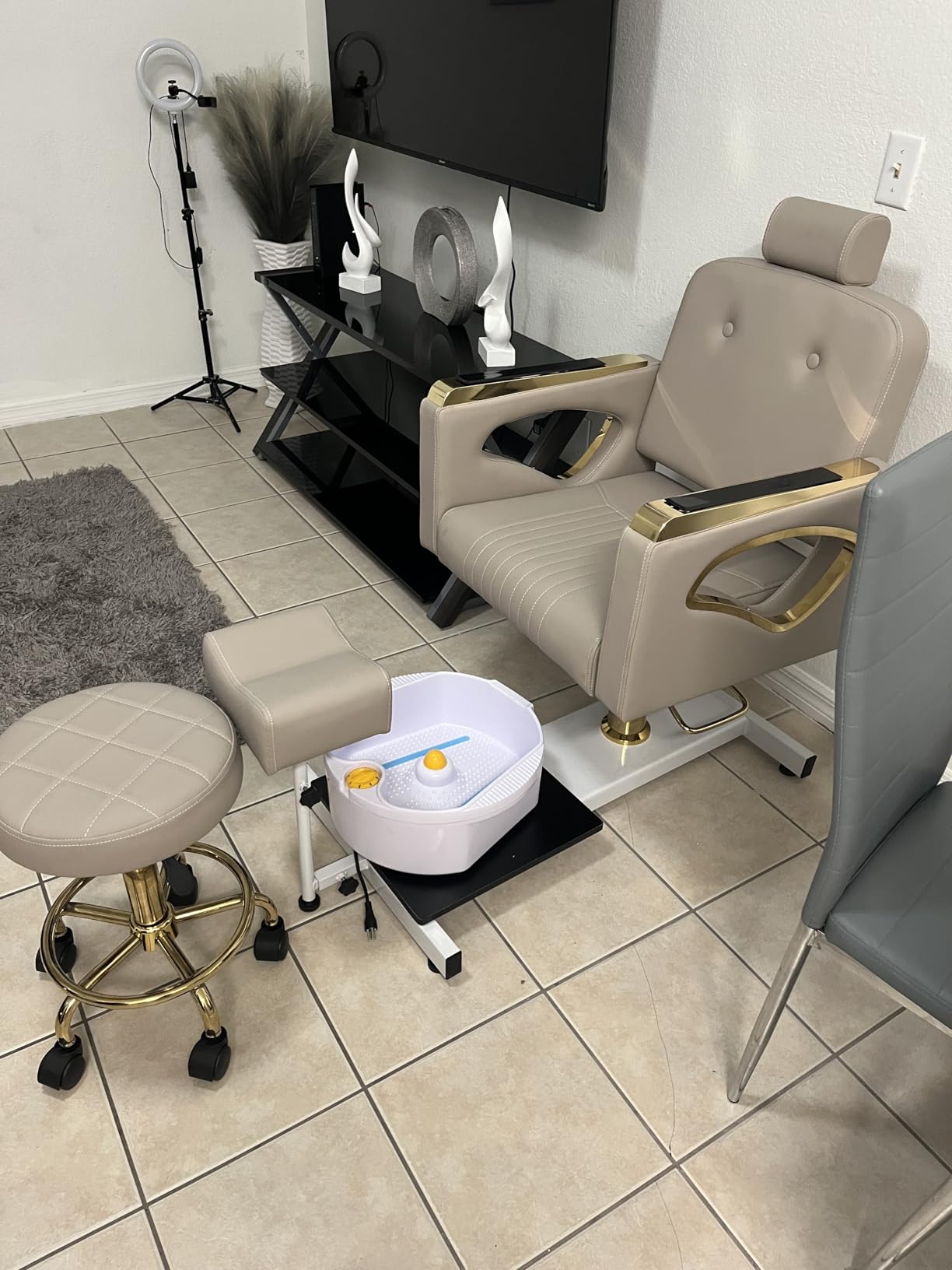 No Plumbing Pedicure Chair, Reclining Foot Spa Station customer photo 1