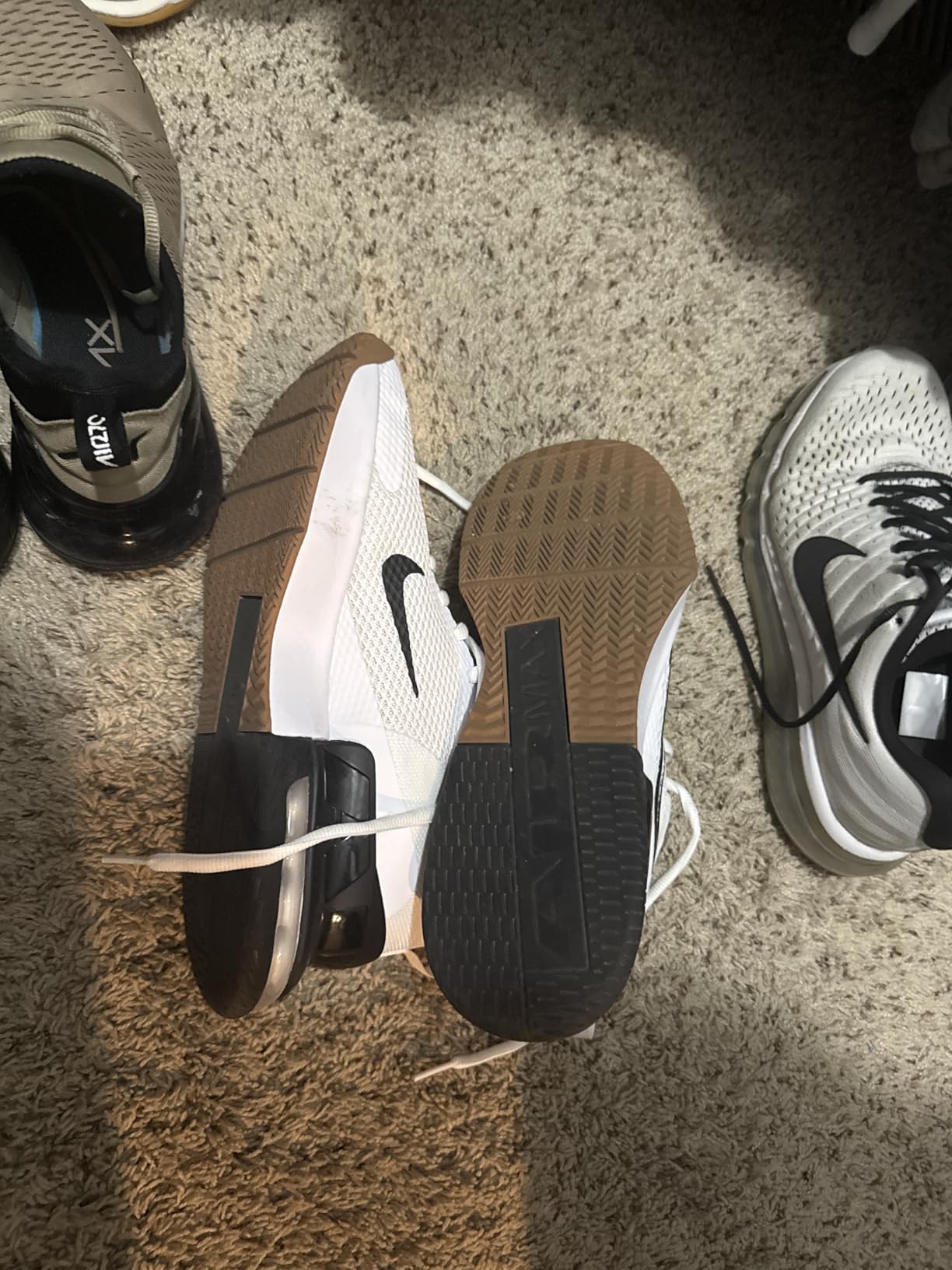 Nike Men's Air Max Alpha Trainer 6 Workout Shoes customer photo 2