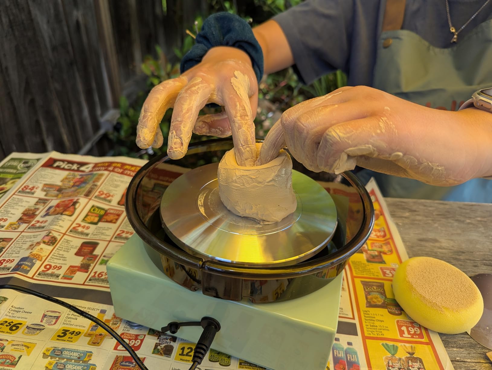 Mini Pottery Wheel for Kids, Beginners, Adults, All-in-one Kit customer photo 1