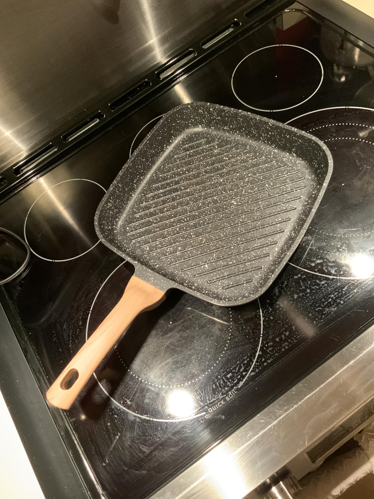 CAROTE 11 Inch Nonstick Grill Pan for Steak, Premium Granite Coating customer photo 2