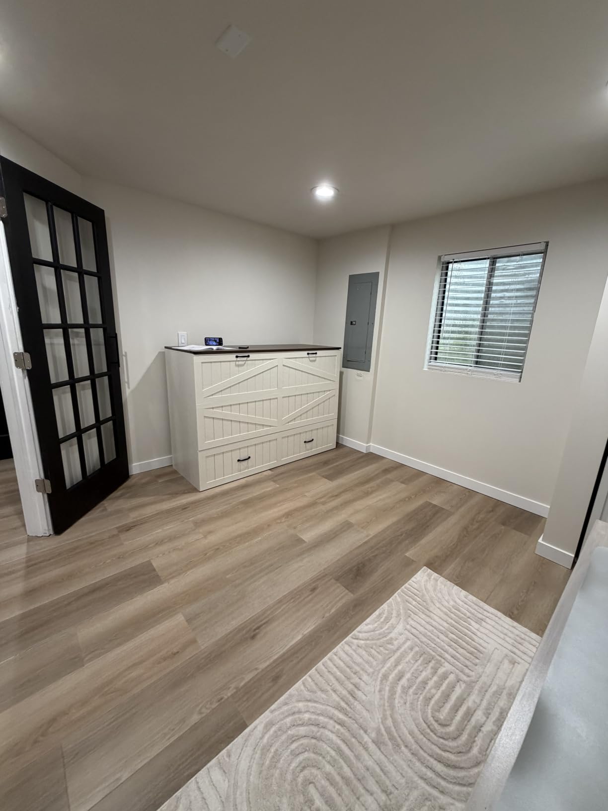 Full Murphy Bed with Storage & Charging Station, Farmhouse Murphy Cabinet Bed with Large Drawer, Hideaway Foldable Platform Bed for for Guest Room, Bedroom, Home Office, Mattress Not Included, White customer photo 1