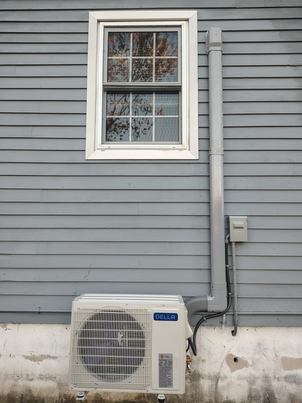 DELLA Serena 22 SEER2 12000 BTU Mini Split Heat Pump Works with Alexa, Energy Star 1 Ton Pre-Charged 230V Ductless AC Unit Inverter Air Conditioner System for Rooms up to 550Sq.Ft, 16.4ft Install Kit customer photo 1